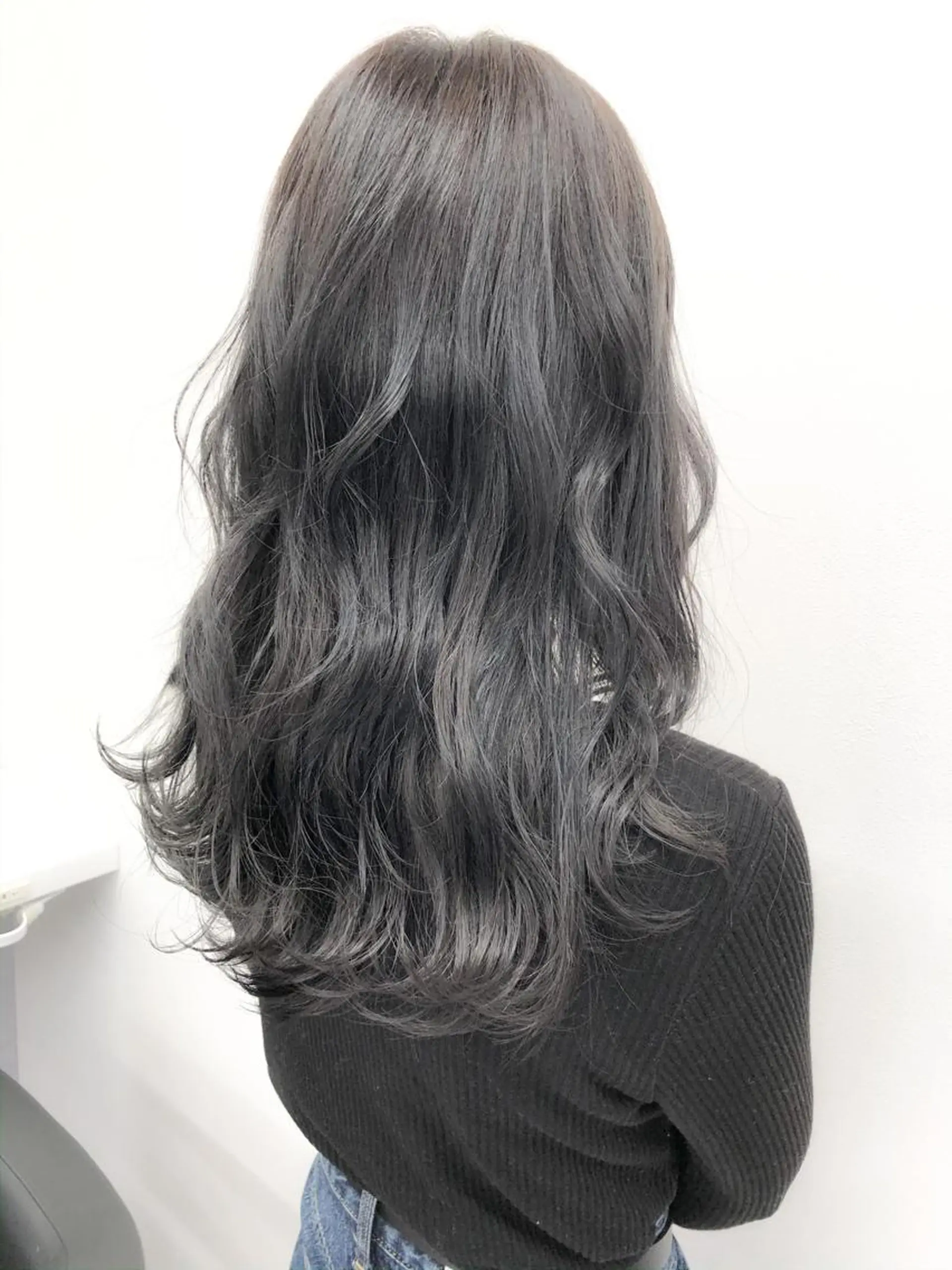 ロング カラー カット ヘアカラー 🌈ハイトーン×暗髪 🦄TAKUMI🦄のヘアスタイル