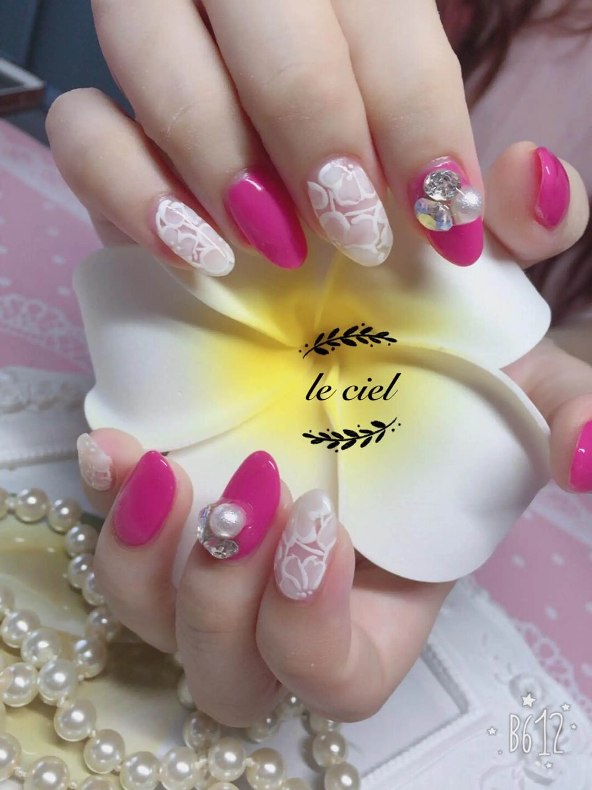 ネイル Naka Rieのネイルデザイン