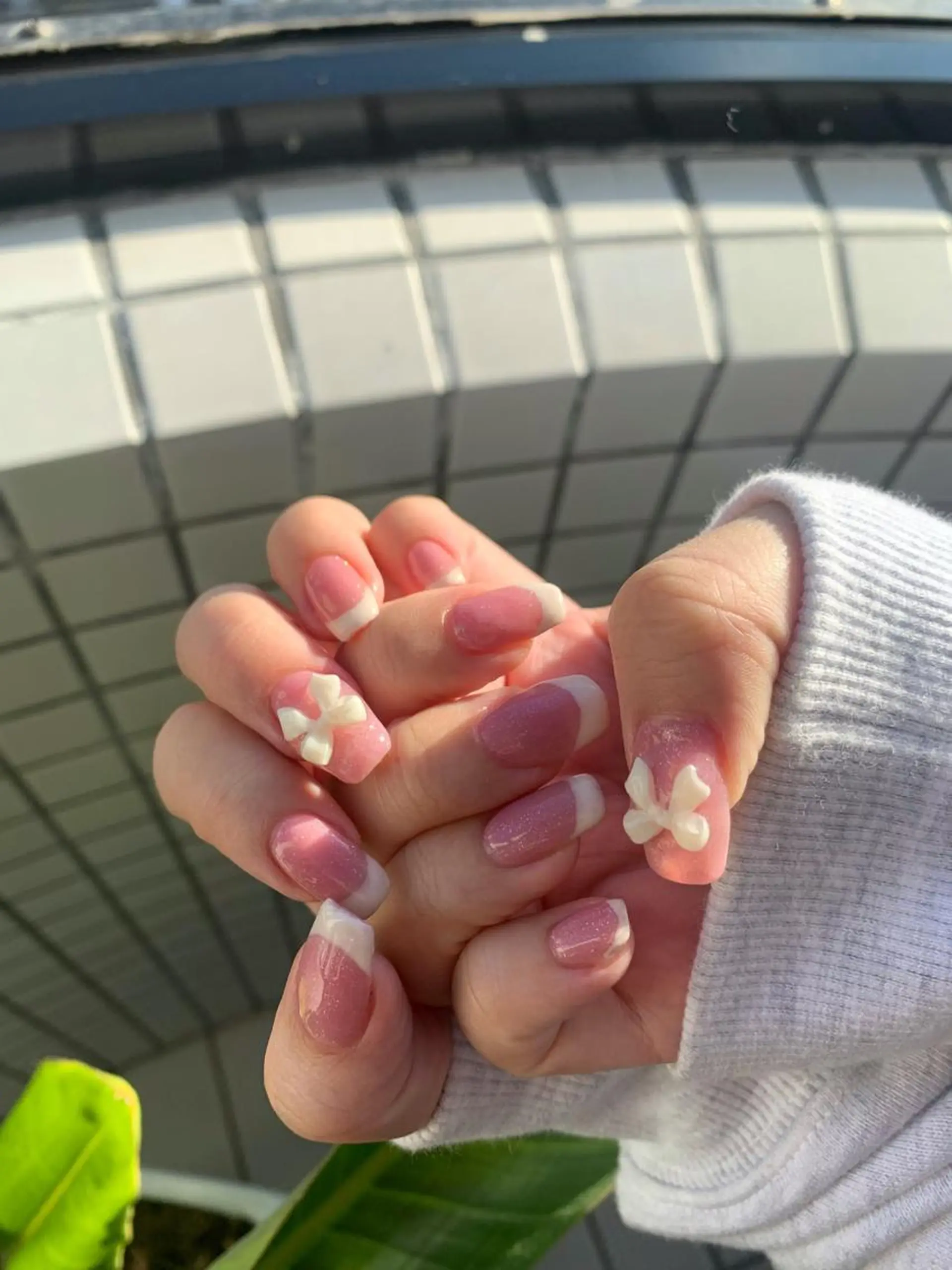 ネイル フレンチネイル 氷ネイル・うるうるネイル 持ち込み ピンク ホワイト ハンドネイル N.barber / koderaのネイルデザイン