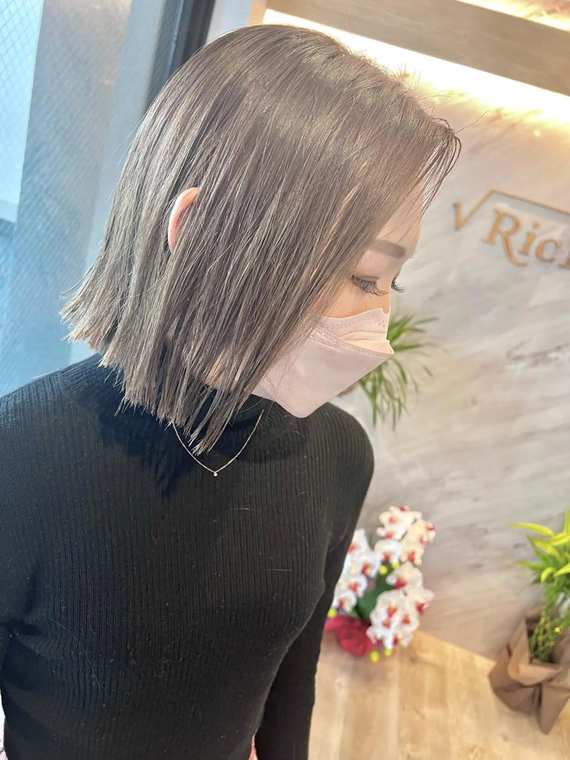 ショート 切りっぱなしボブ ボブ 縮毛矯正 カット ヘアカラー 縮毛矯正 トリートメント ブリーチ毛に縮毛矯正 ✨カラー✨山田 正幸のヘアスタイル