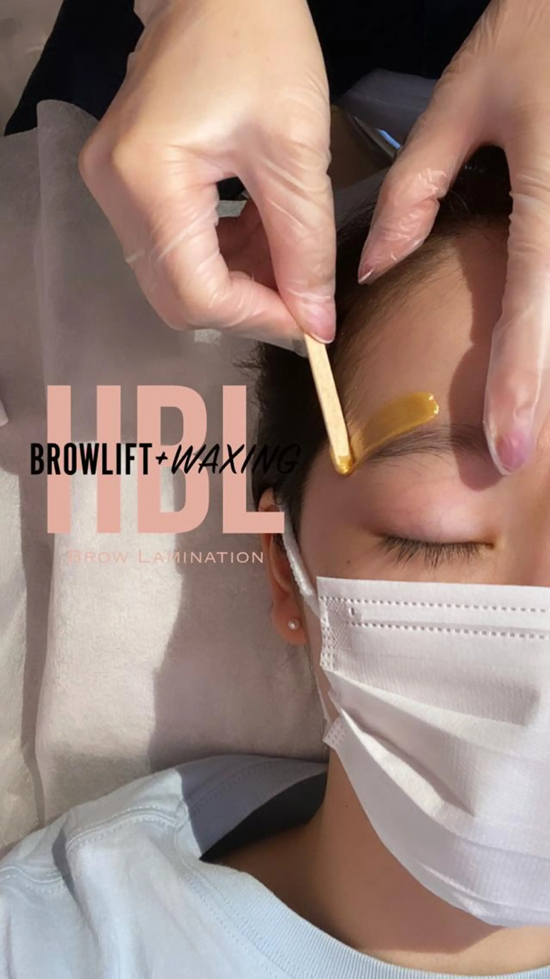 アイブロウ ハリウッドブロウリフト ワックス脱毛🌈 ESPOIRnocoのエステ・リラクイメージ