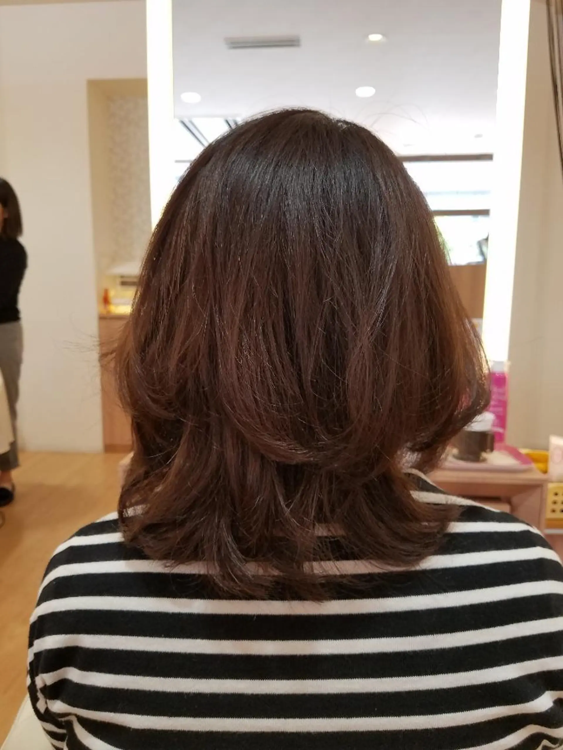 ミディアム カラー ミディアムレイヤー レイヤーカット 髪質改善/ハイライト 小林秀樹のヘアスタイル