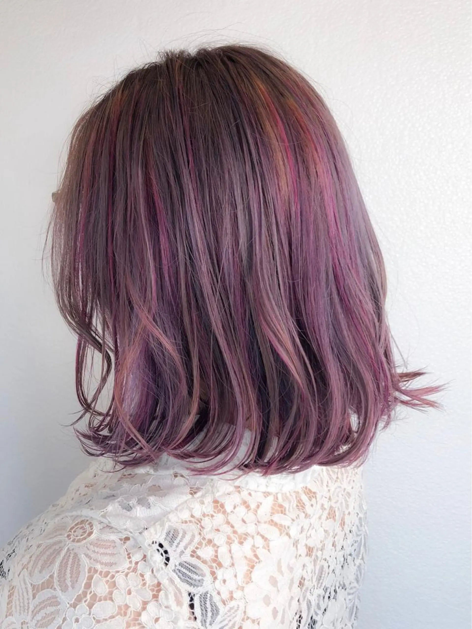 ショート カラー TWIN【トゥイン】所属・👑似合わせレイヤー が好評👑佐久田のヘアスタイル