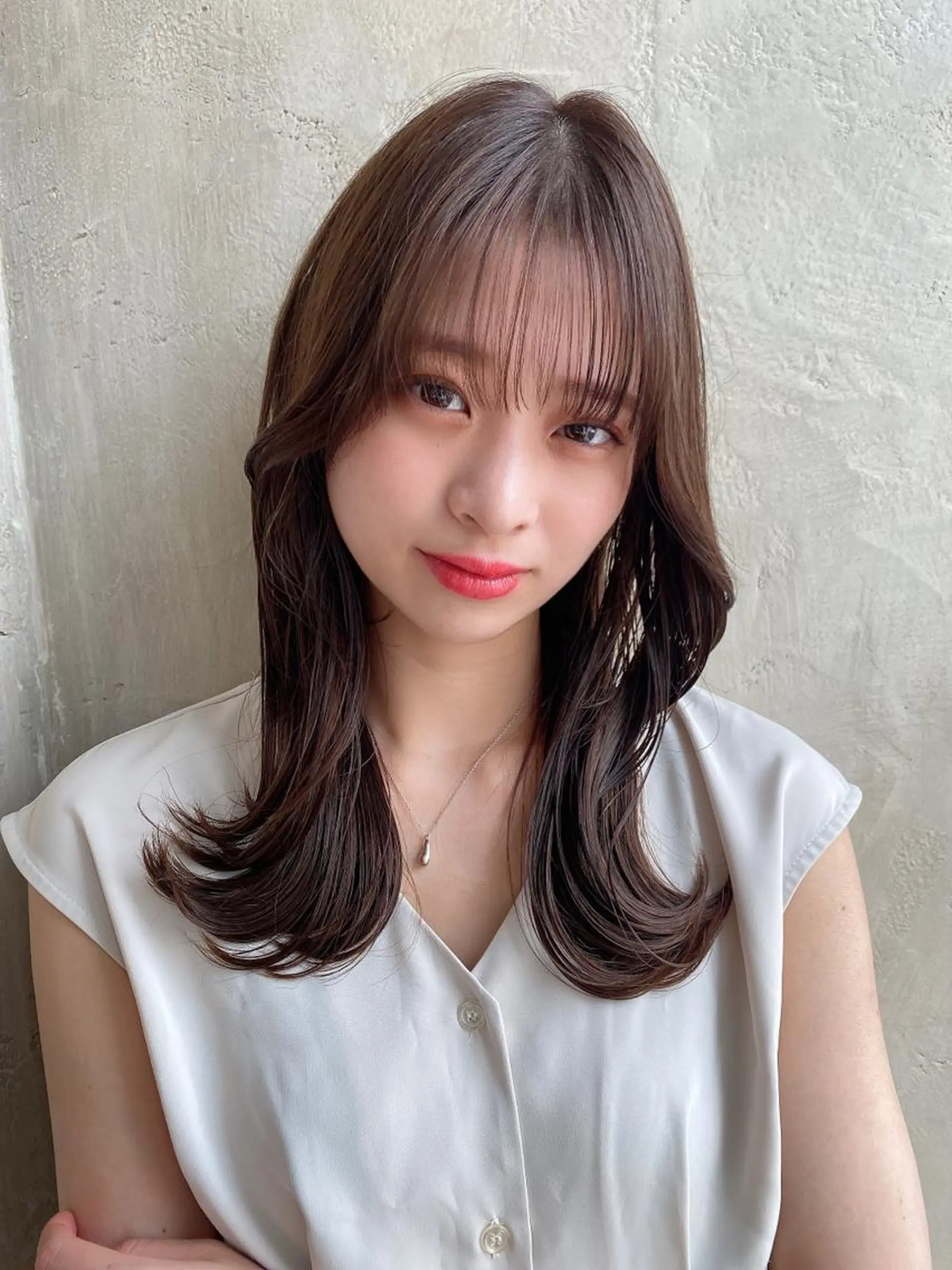 ミディアム カラー ベージュカラー ブラウンカラー ブラウンベージュ くびれヘア カット ヘアカラー トリートメント 顔周り/くびれヘア 韓国ヘア💕風間るなのヘアスタイル