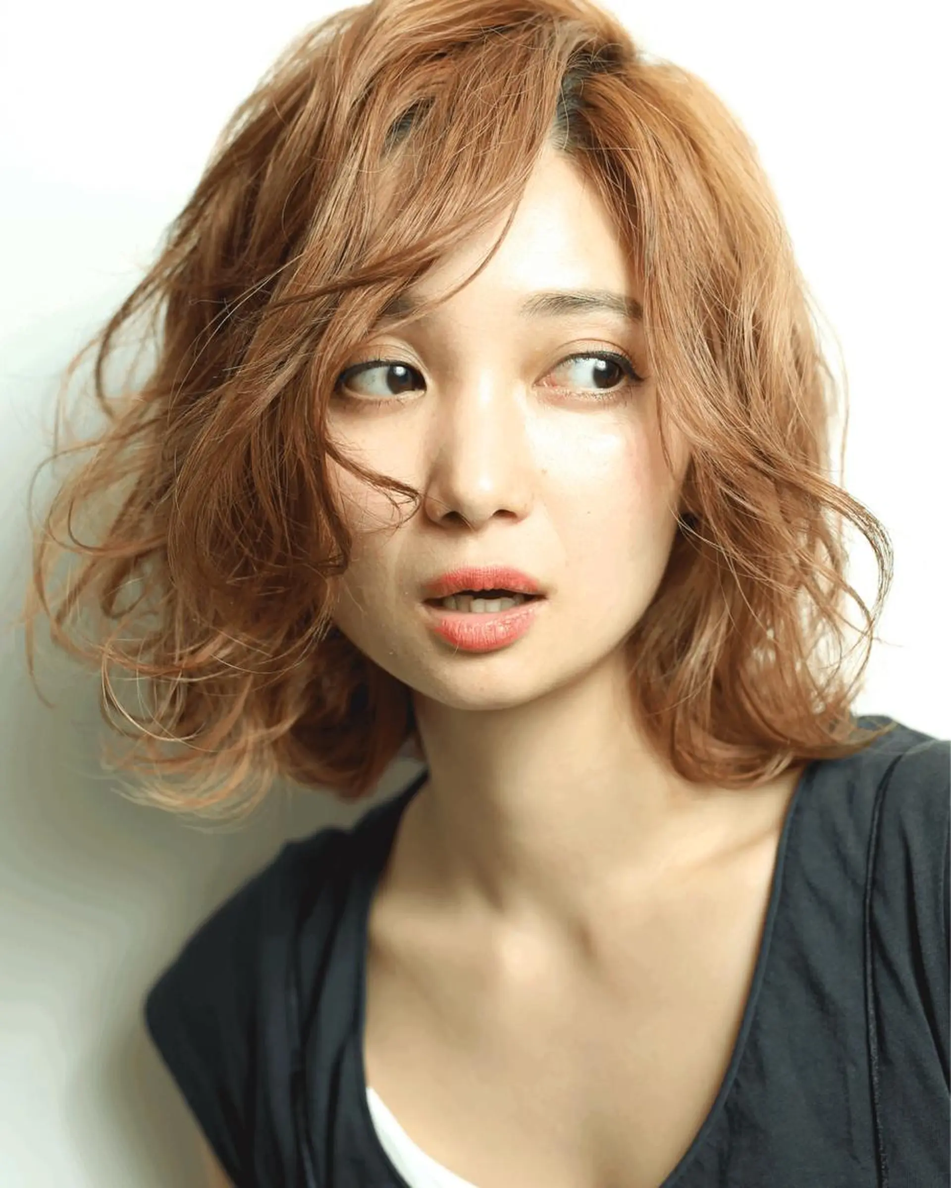 ミディアム eyelush color world庄内駅前所属・シールエクステ／豊中 吉田孝司のヘアスタイル