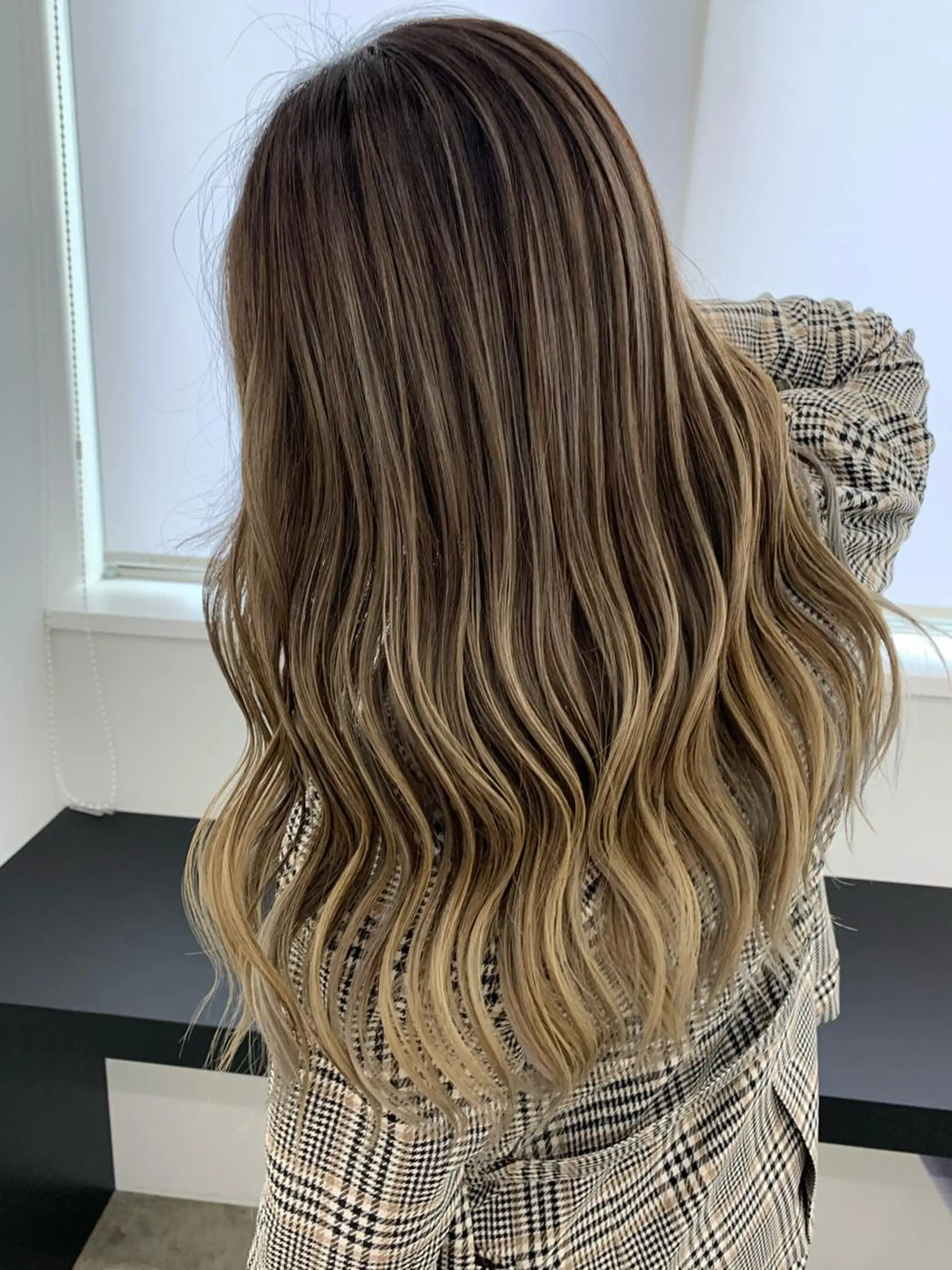 カラー バレイヤージュ ベージュカラー LINOET NAGOYA所属・中川 来紀のヘアスタイル