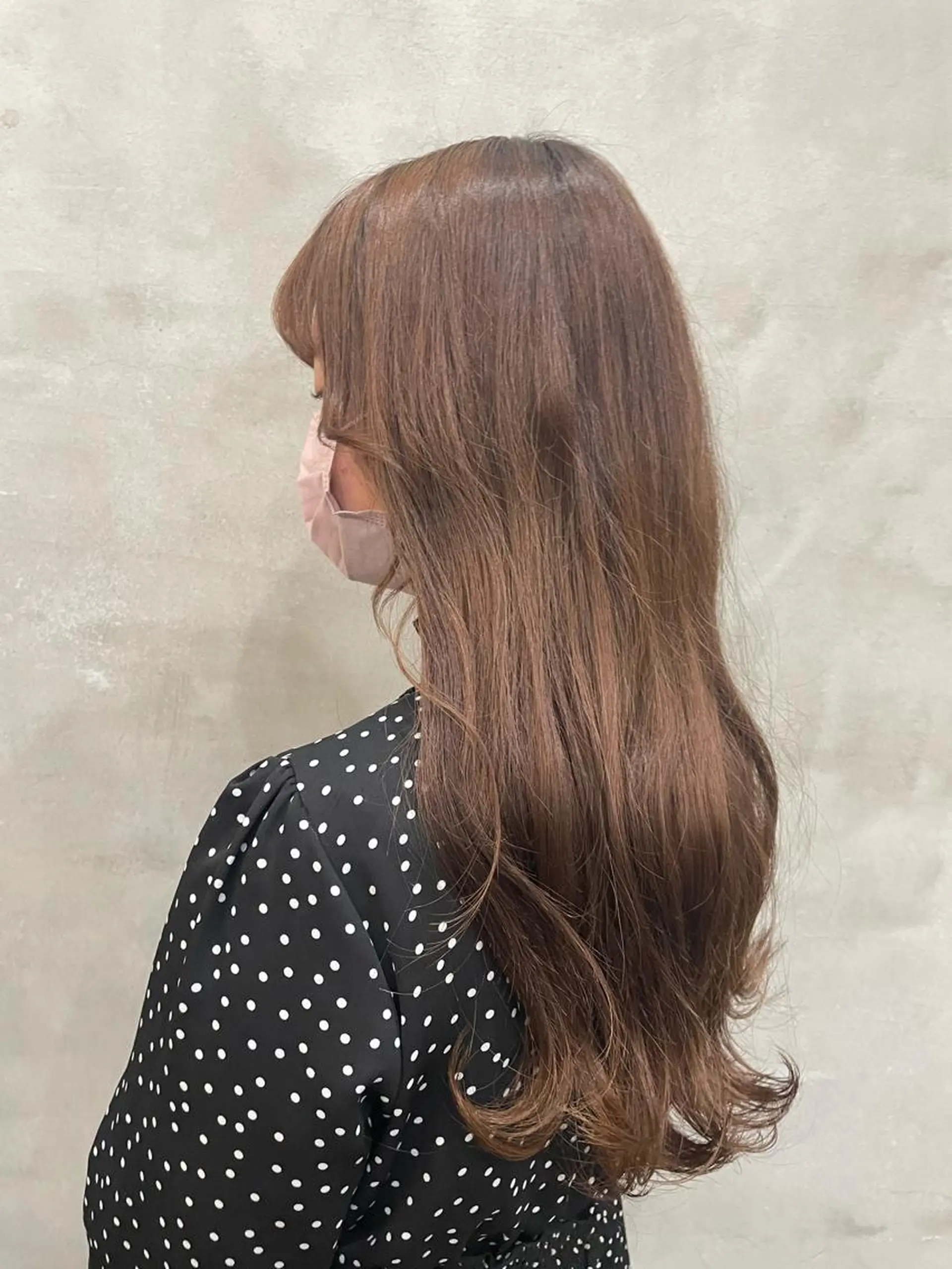 ロング カラー ベージュカラー ミルクティーベージュ ヘアカラー トリートメント 【ピンク/韓国ヘア/ ヘアセット】亜海のヘアスタイル