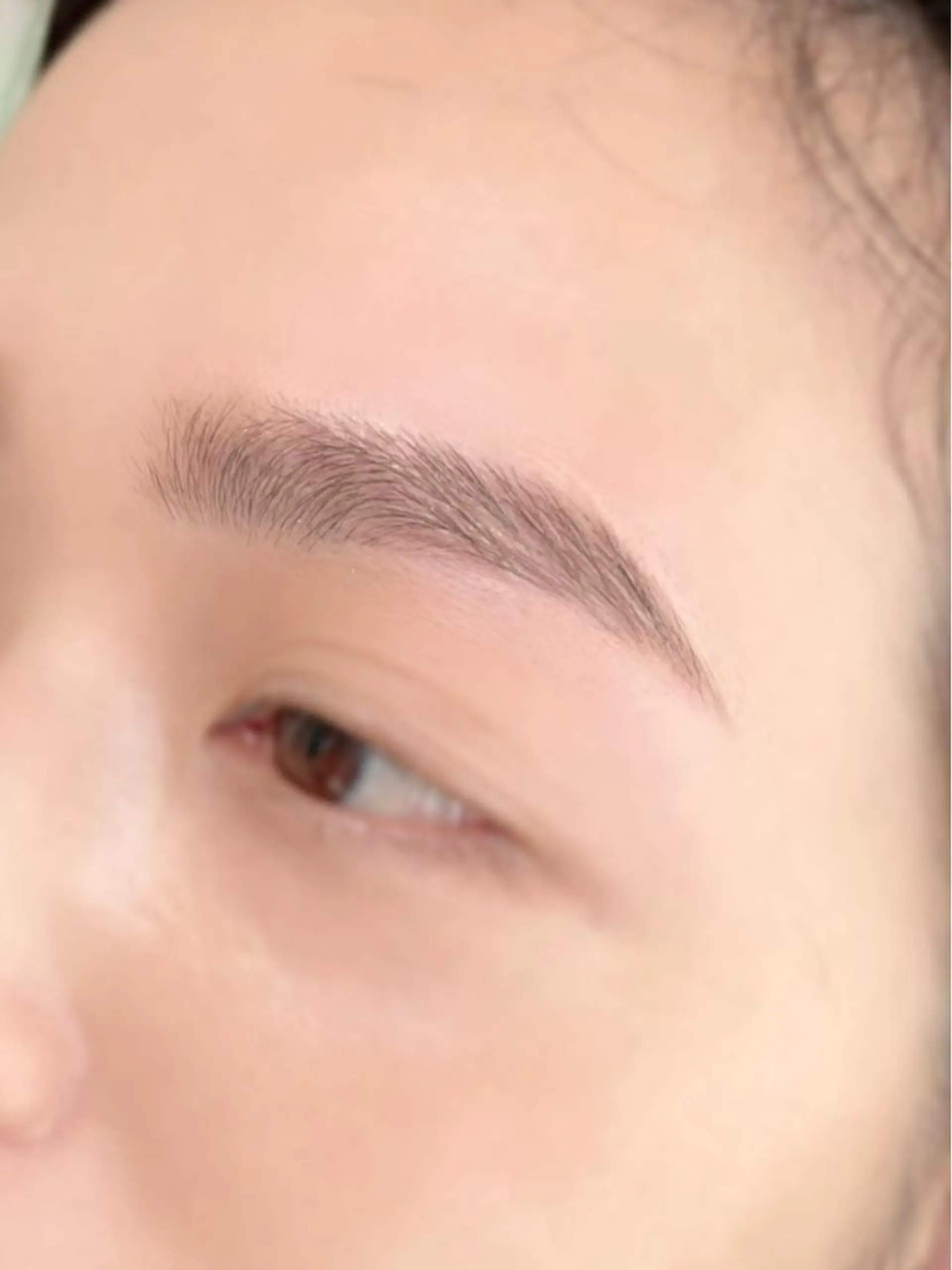 アイブロウ U2所属・U2 eyelash akikoの眉毛・アイブロウイメージ