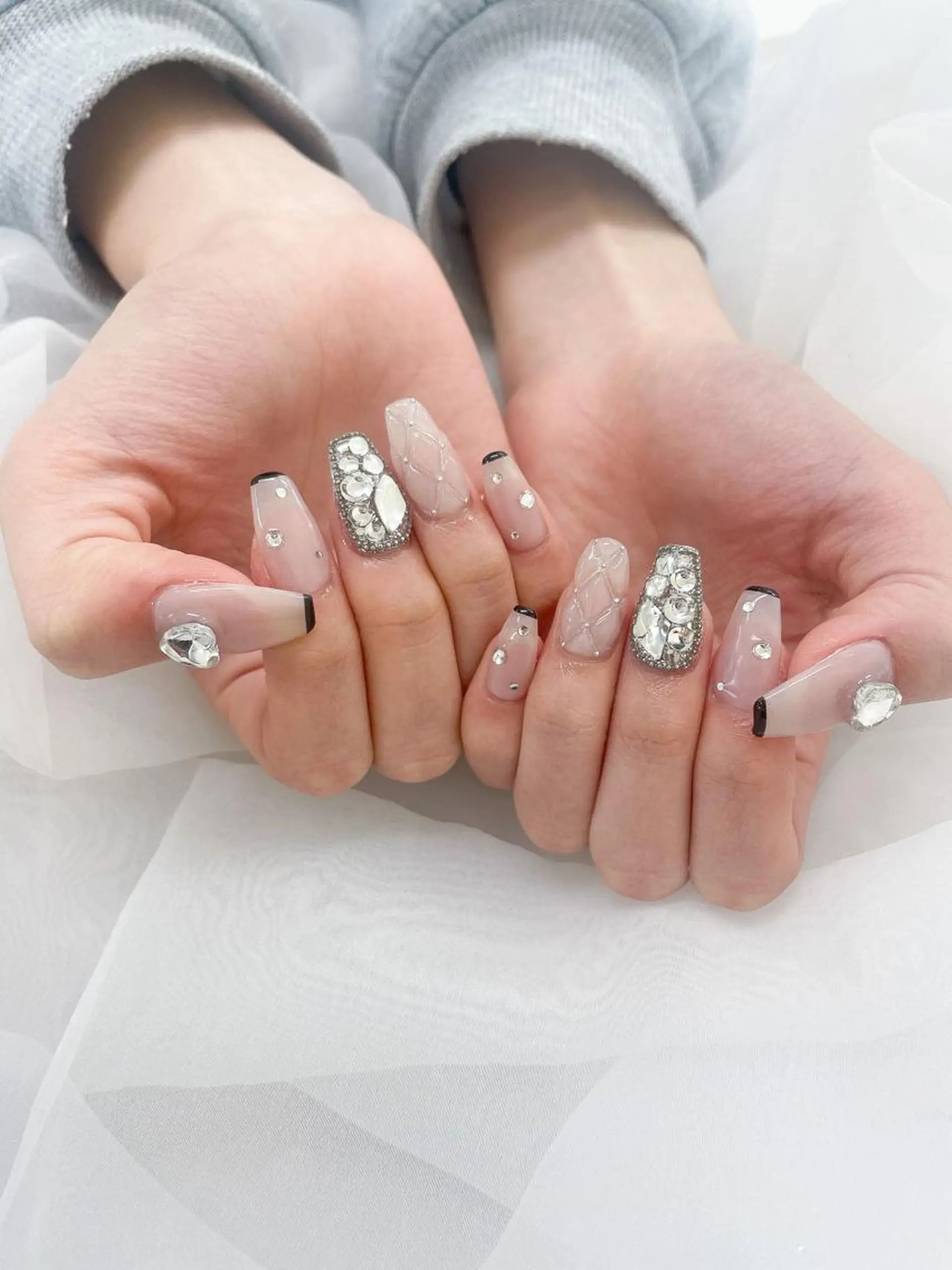 ネイル ハート ハンドネイル 五十嵐 美智のネイルデザイン