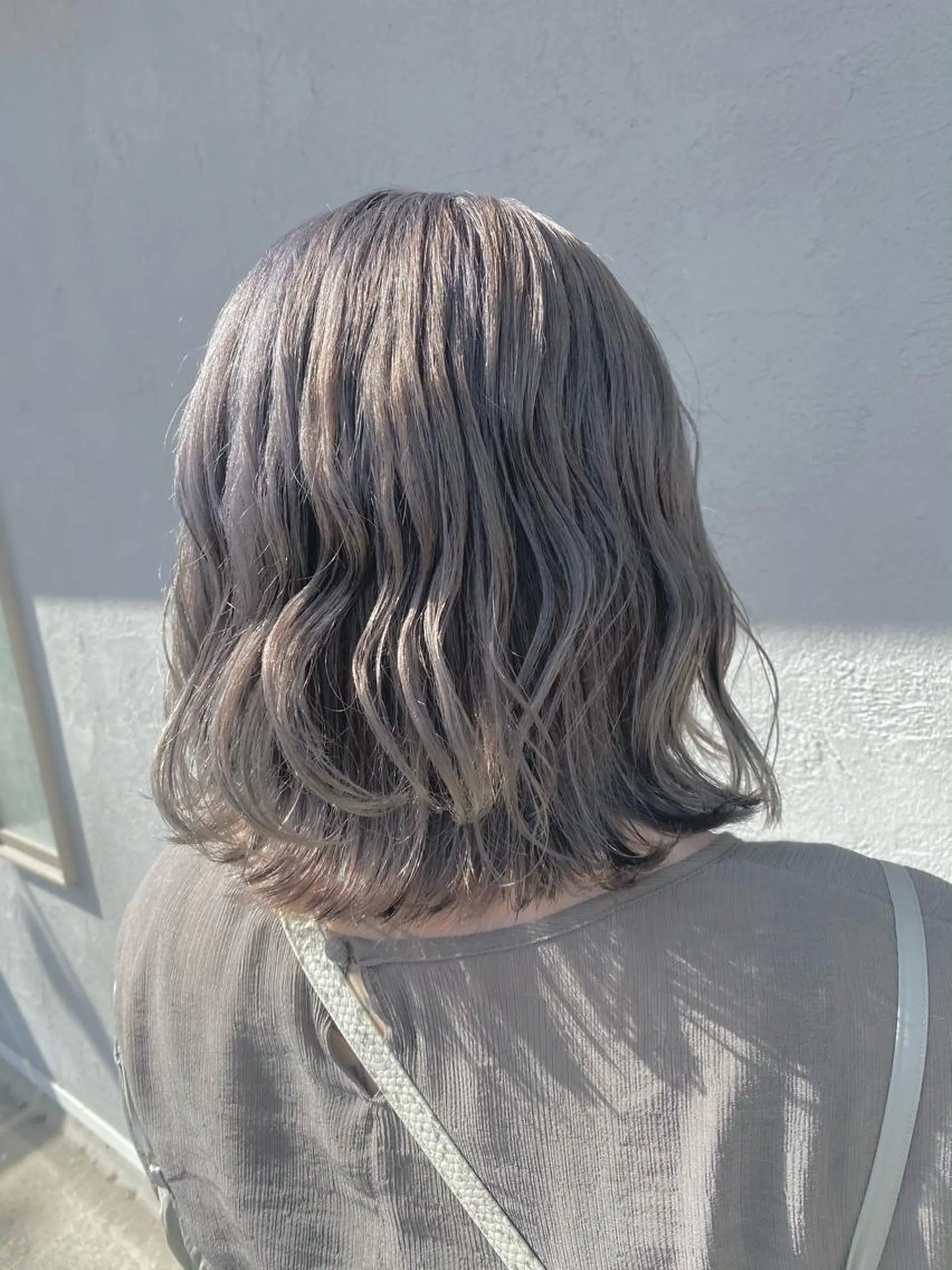 セミロング カラー ヘアアレンジ Design Color🐰アユミのヘアスタイル