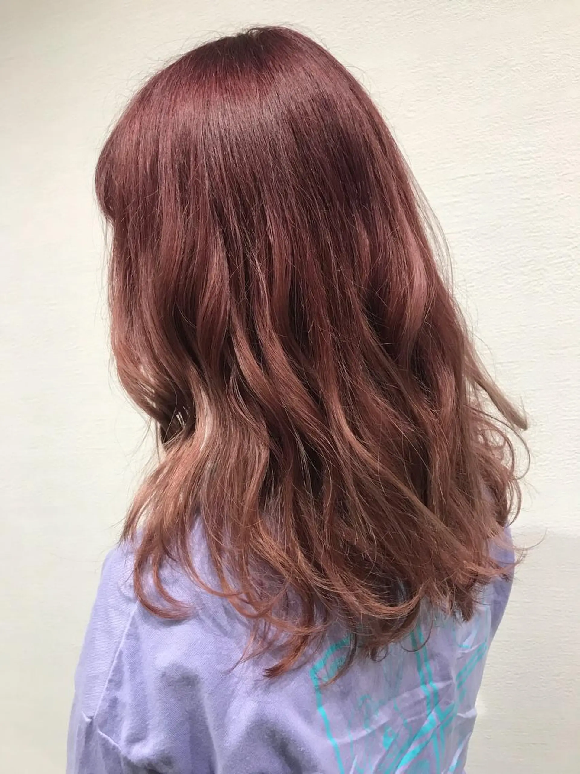 セミロング 東風上 亮介のヘアスタイル