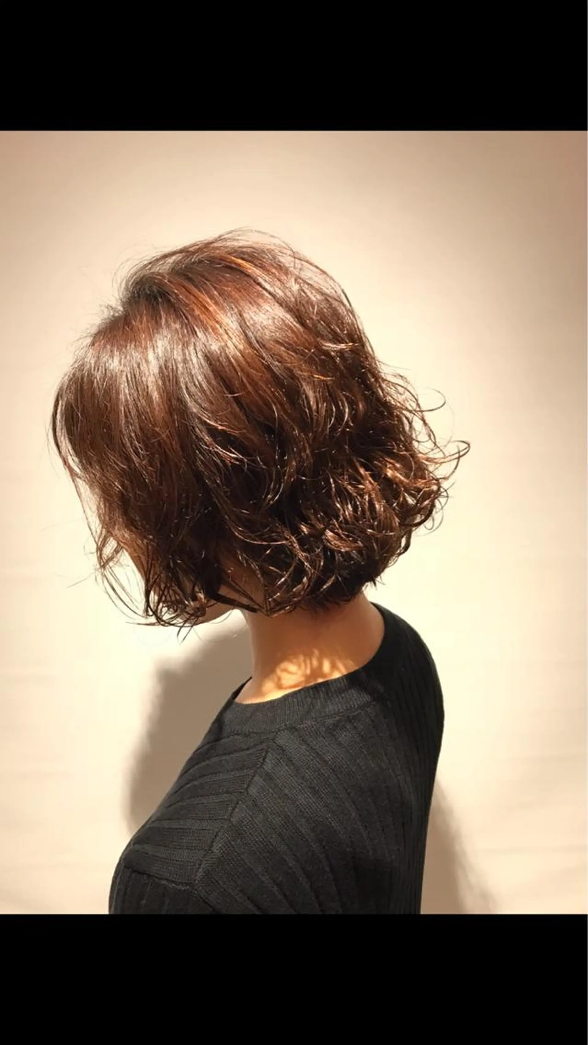 ミディアム BIANCO北堀江 AKANEのヘアスタイル