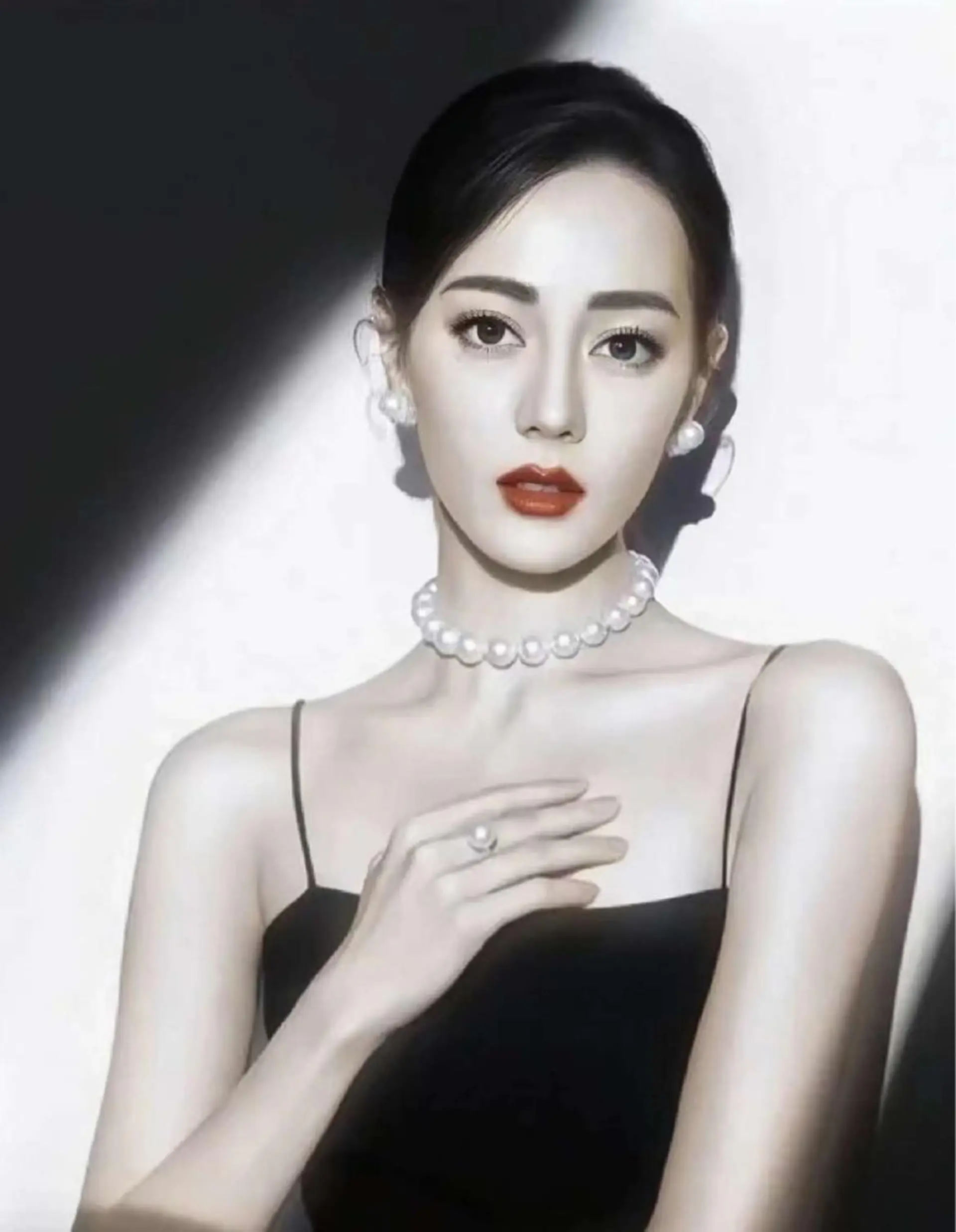 ネイル マツエク・マツパ エステ aliaハイフ&水光ジェットサロン所属・aliaハーブ水光店 エステティシャン募集のエステ・リラクイメージ