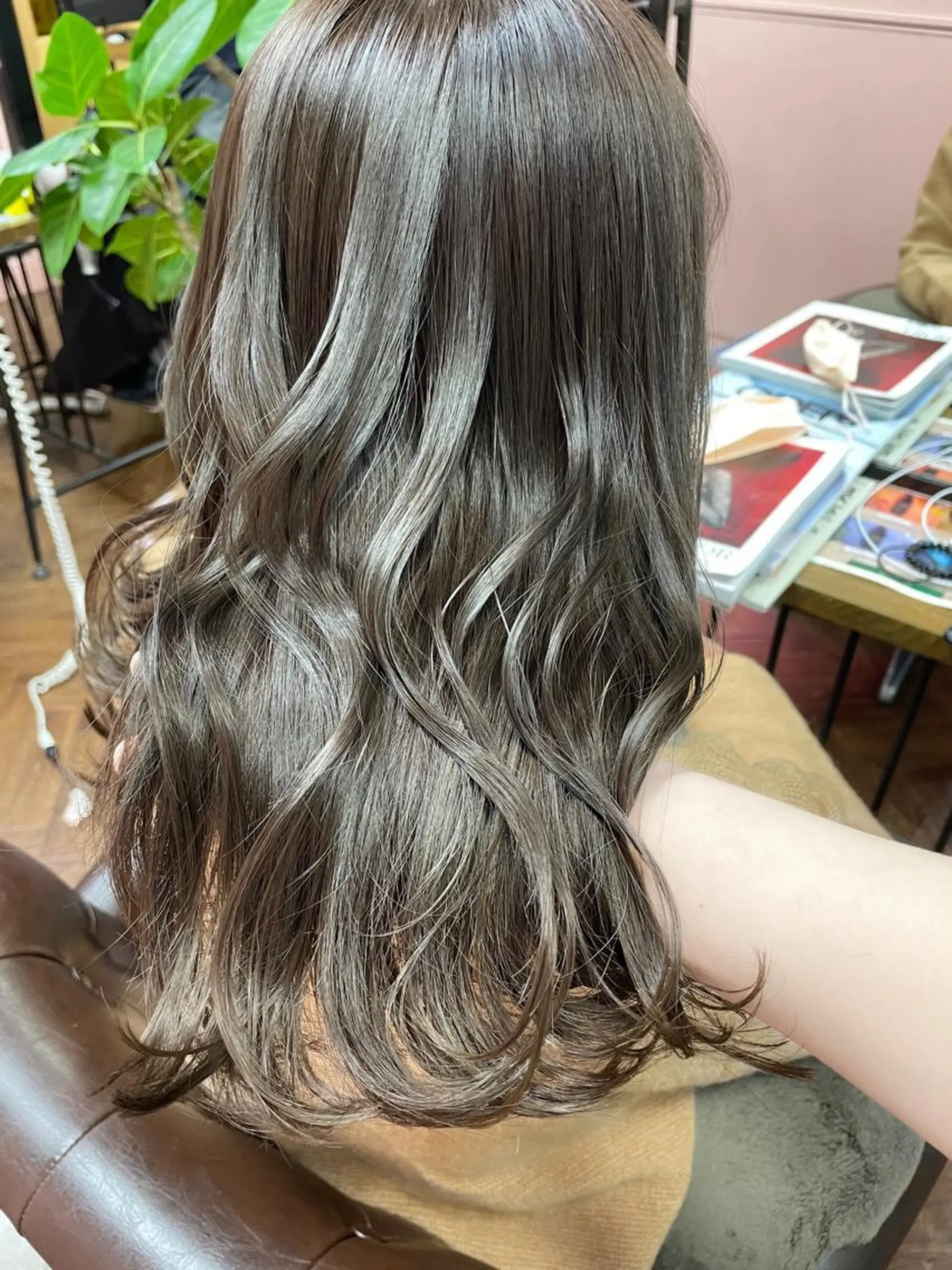 セミロング irwi所属・Ebihara Satomiのヘアスタイル