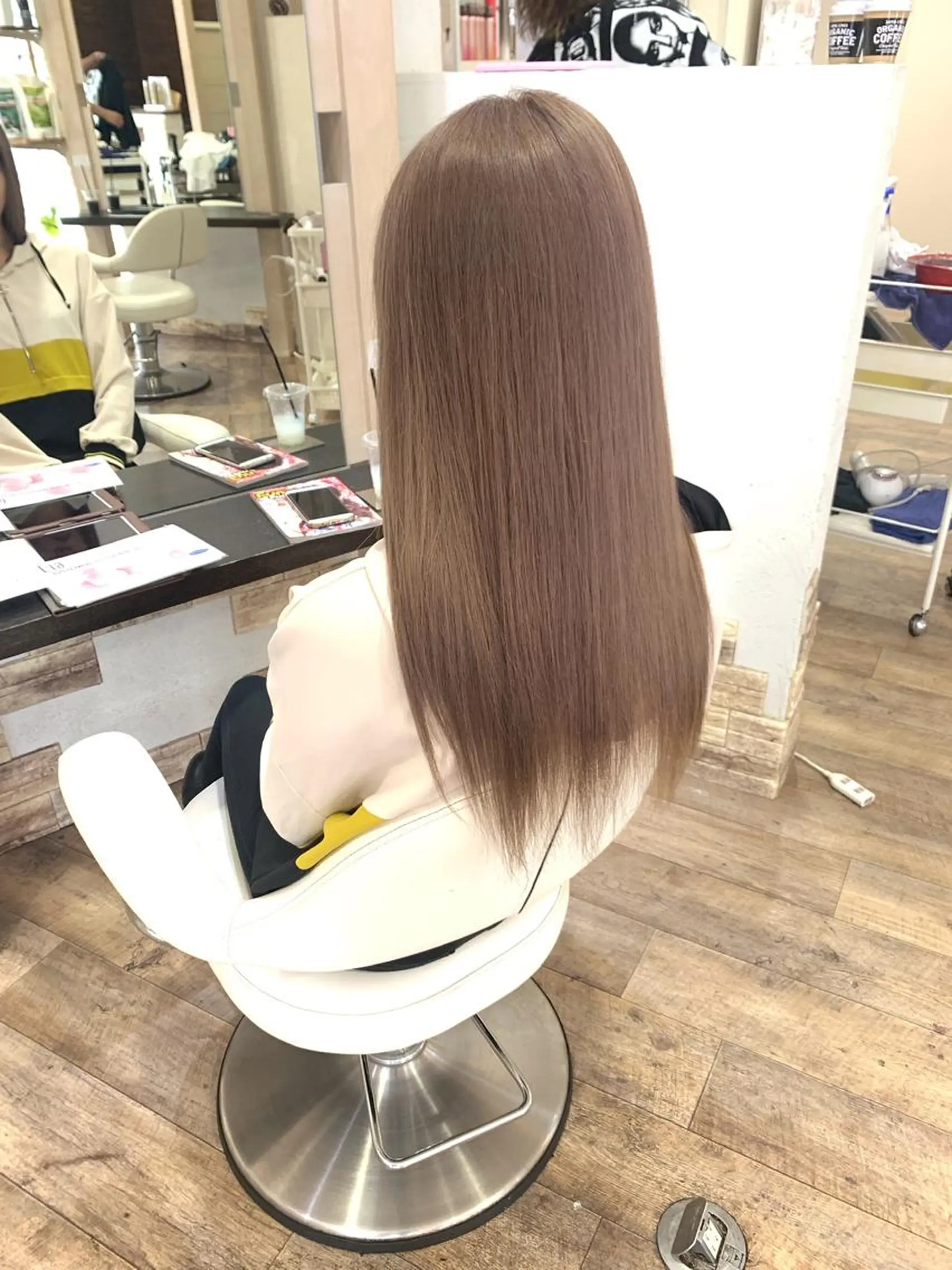 ロング レディース専用🌷咲 の垢抜けブリーチ部屋のヘアスタイル