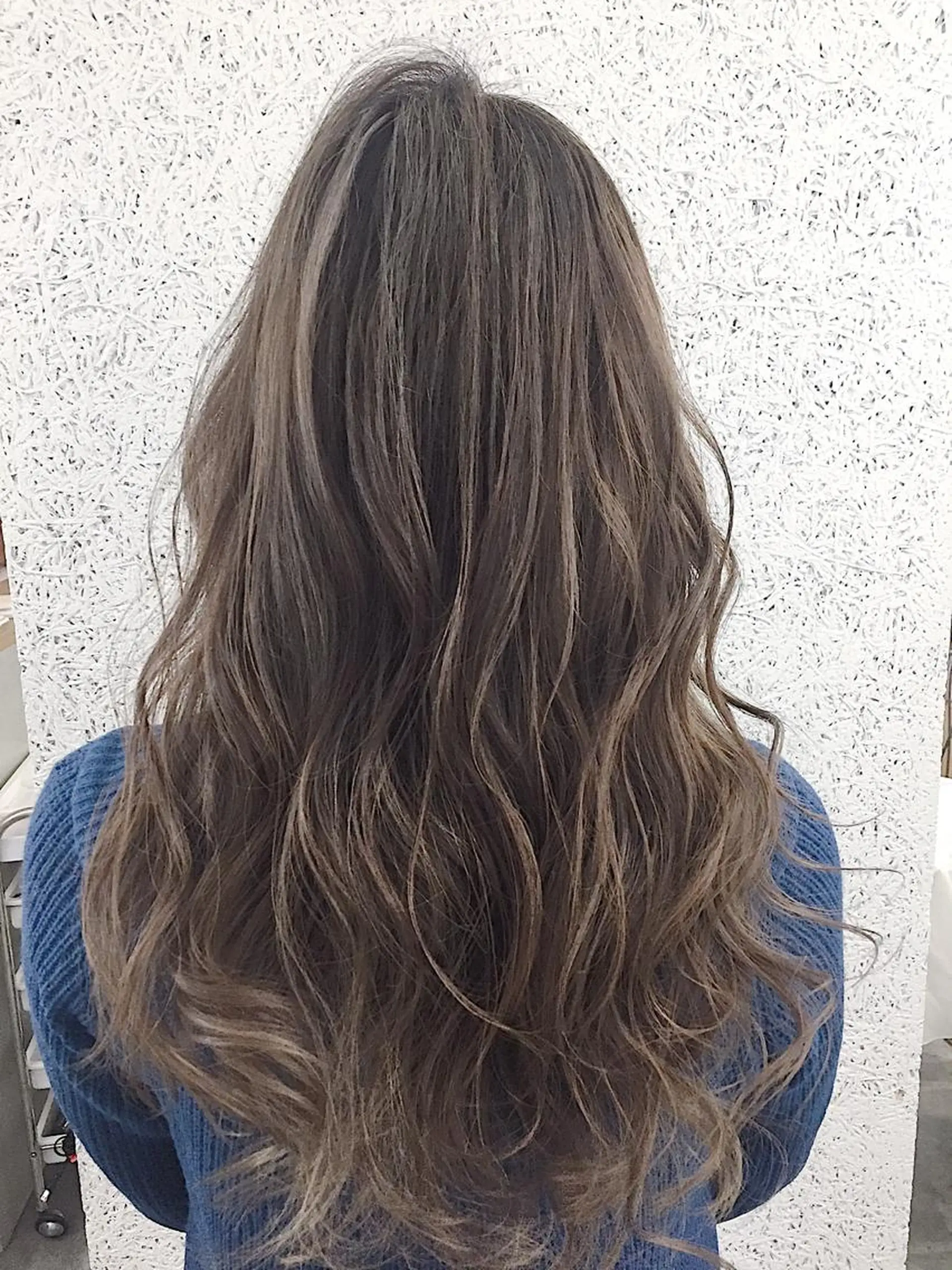 セミロング カラー パーマ アディクシーカラー アッシュ バレイヤージュ ブリーチ ケアブリーチ ヘアカラー トリートメント ヘアセット ✨ハイクオリティ✨ 山本香也のヘアスタイル