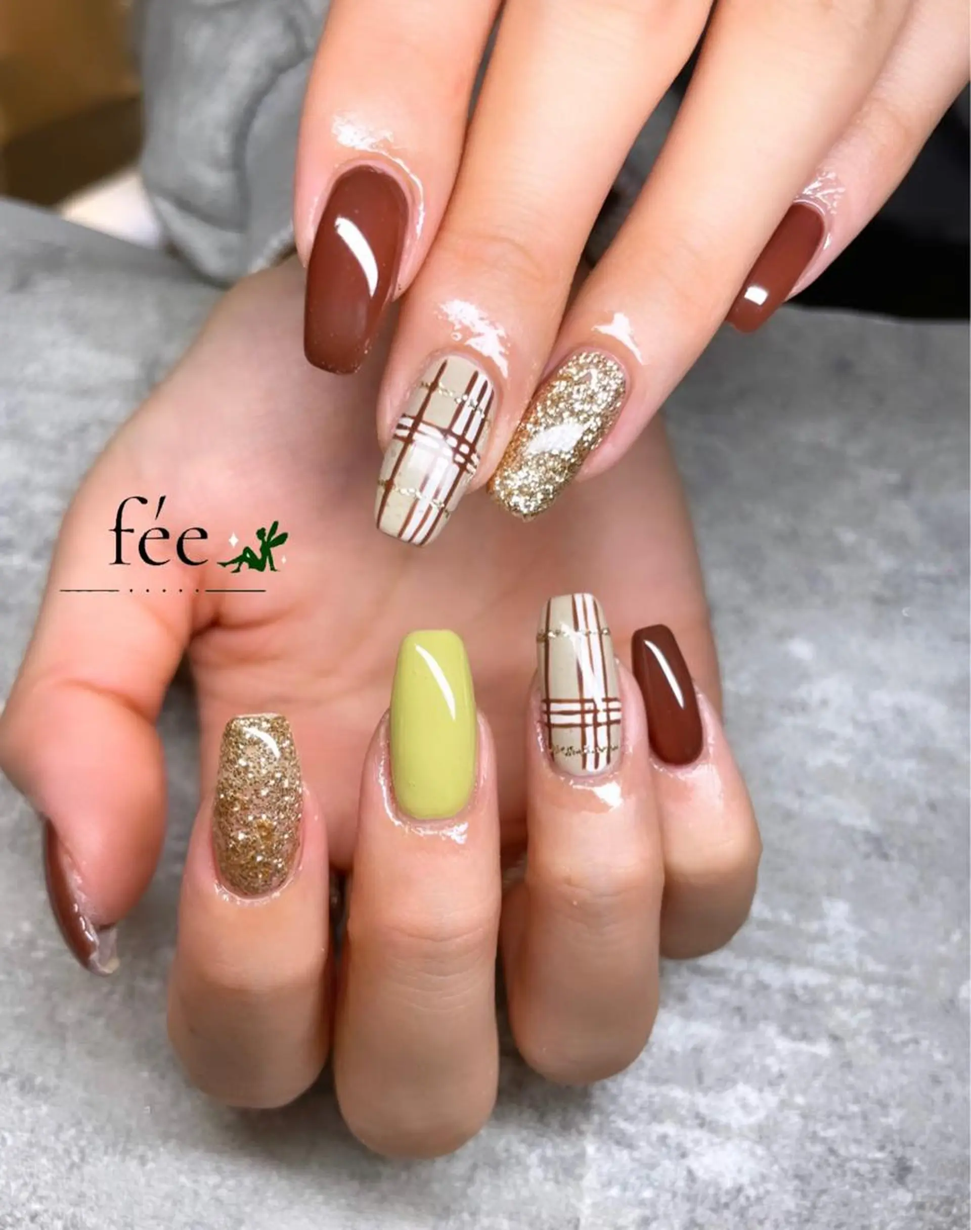 ネイル フットネイル フレンチネイル ジェルネイル 韓国ネイル マグネットネイル ハンドネイル nail salon fee(フィー)のネイルデザイン