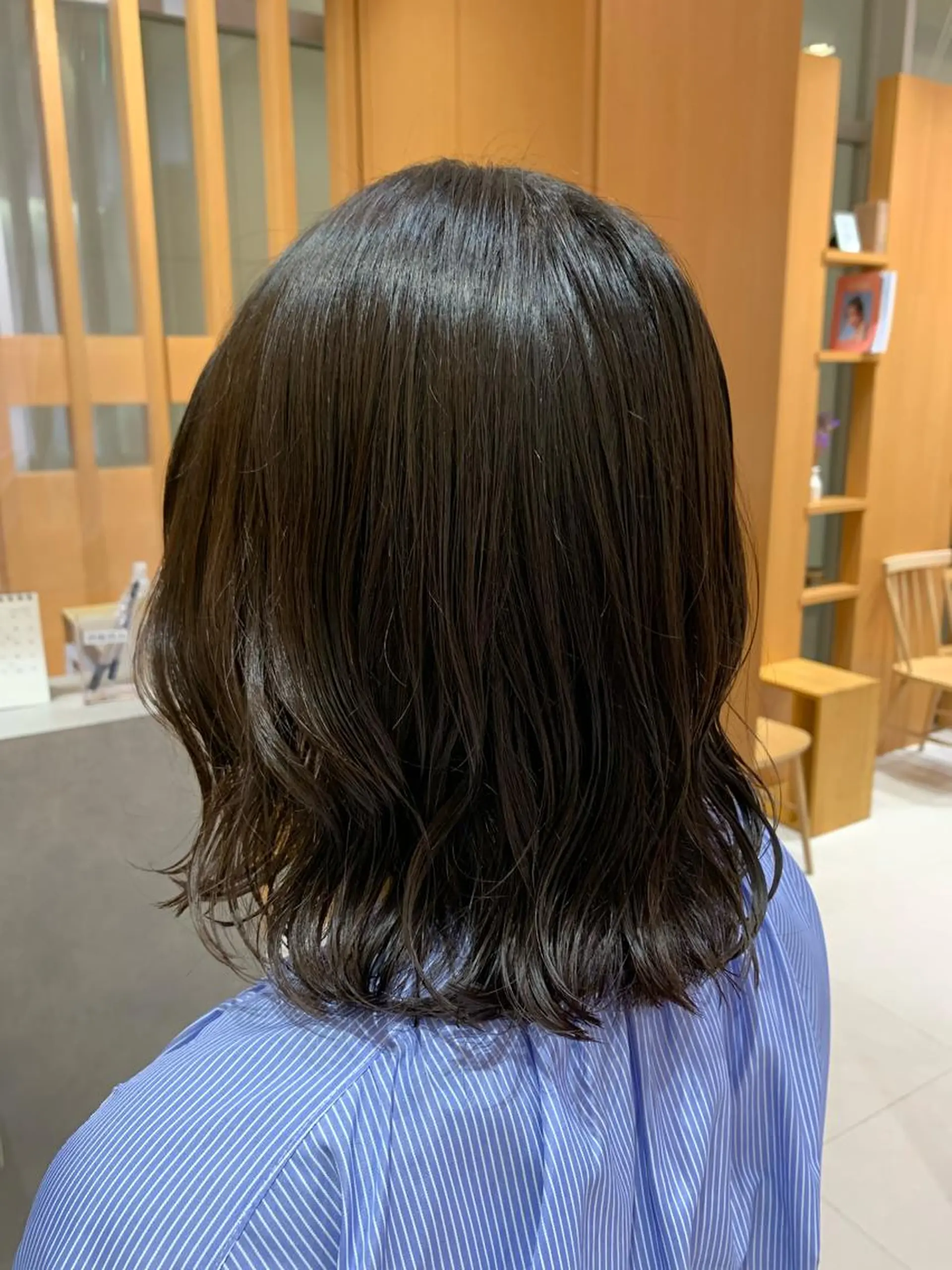 ミディアム パーマ ミディアムパーマ ボブ 外ハネヘア デジタルパーマ 韓国風ヘア🐰 長谷川のヘアスタイル