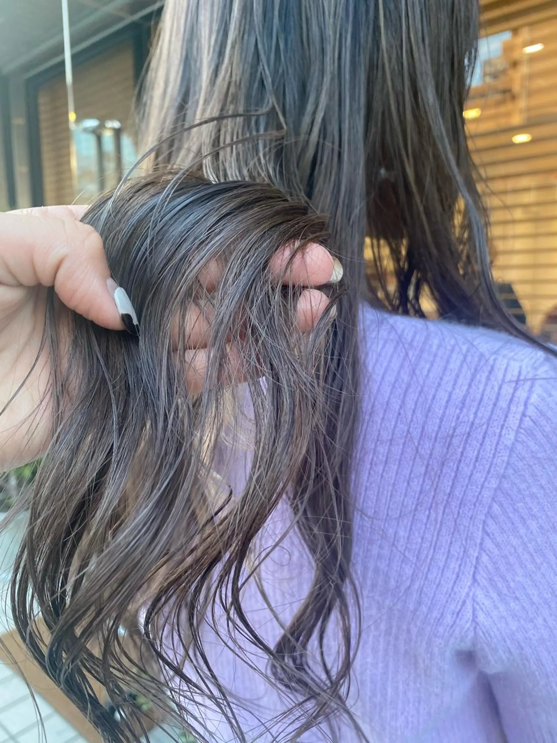 ロング カラー ヘアアレンジ ブリーチ グレージュ ヘアカラー トリートメント ヘッドスパ パーマ指名No1 /namiのヘアスタイル