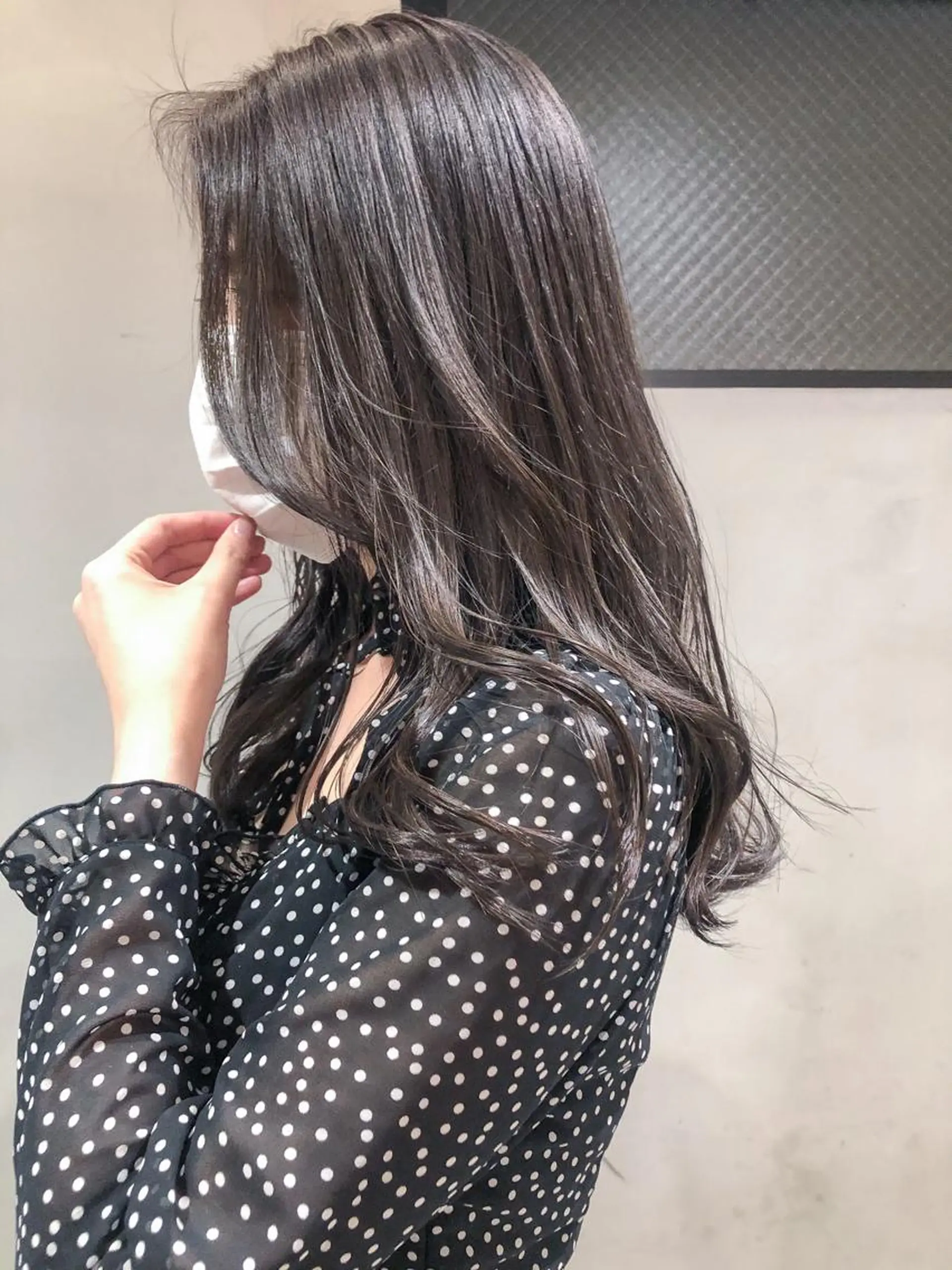 セミロング カラー ダークグレー ダークグレージュ グレージュ ヘアカラー トリートメント ヘッドスパ ヘアセット 圧倒的透明感カラー nana🦕のヘアスタイル