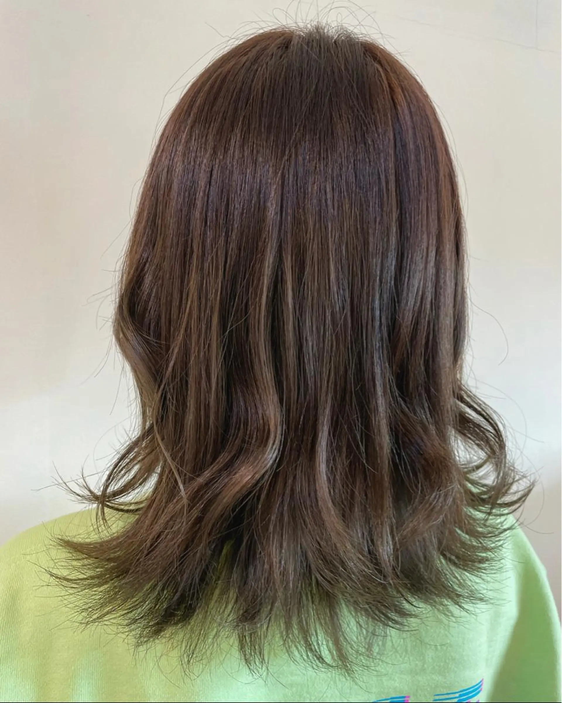 ミディアム カラー 悠 亜のマツエク・マツパデザイン