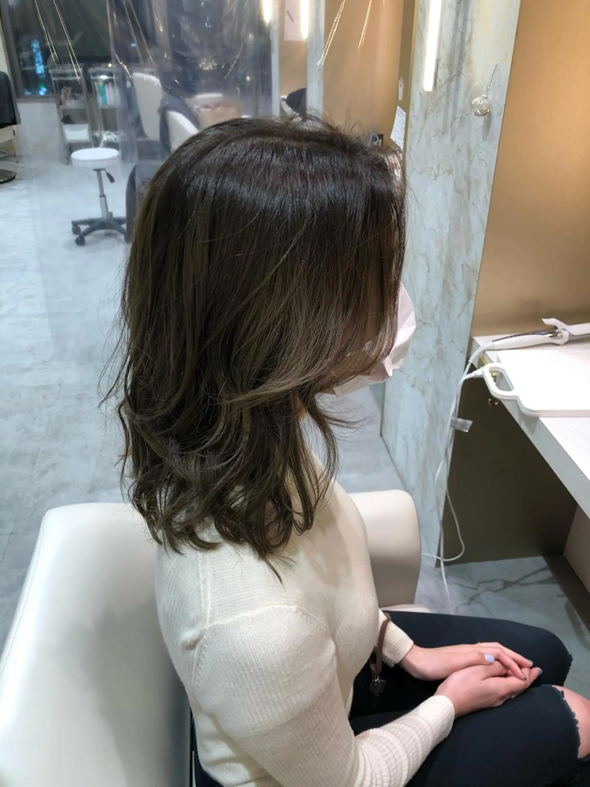 ミディアム ハイライト La fith hair rond 立川店所属・kyosuke 透明感カラーのヘアスタイル