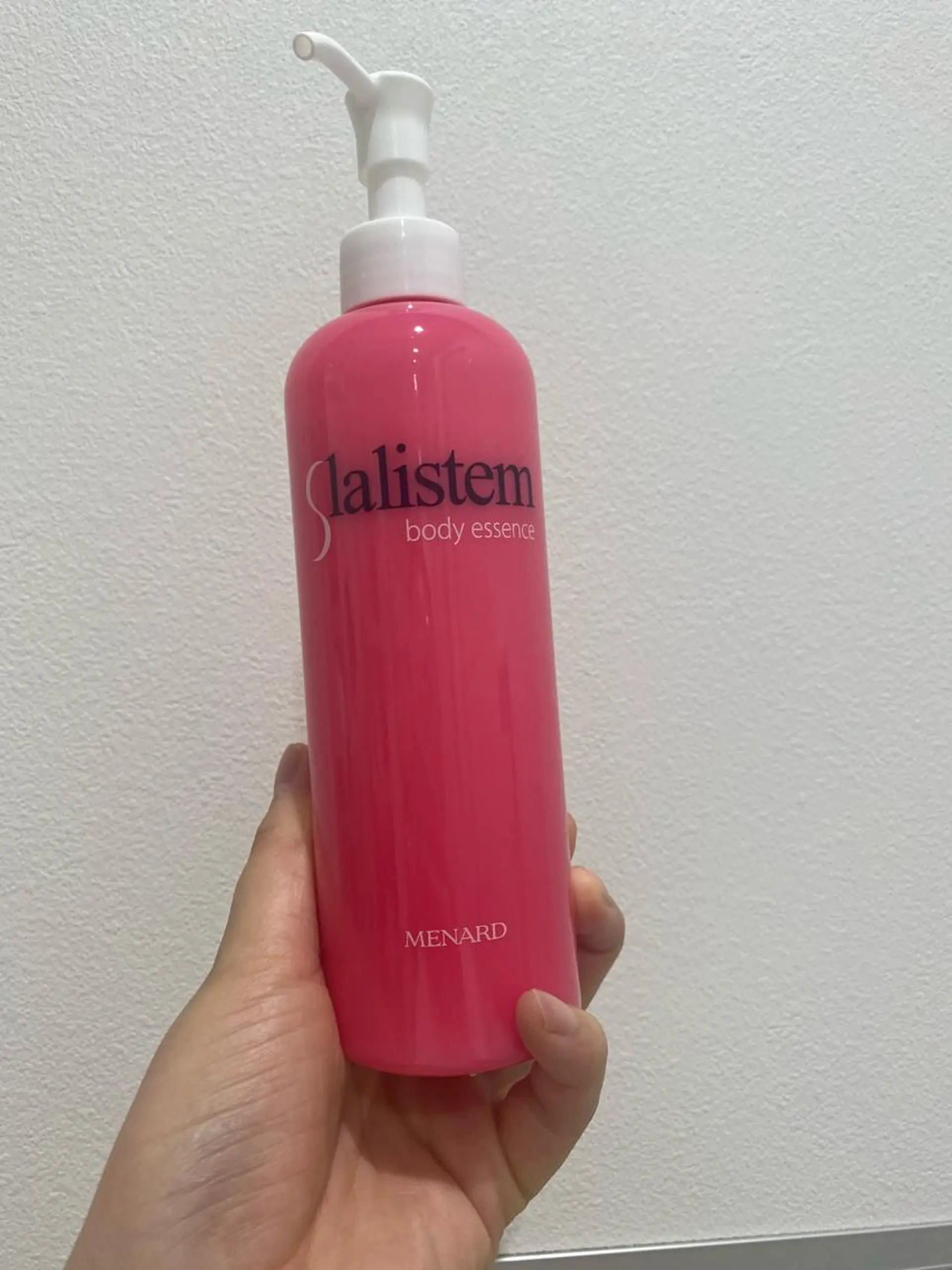 ショート ネイル マツエク・マツパ アイブロウ 小倉 麻由のエステ・リラクイメージ