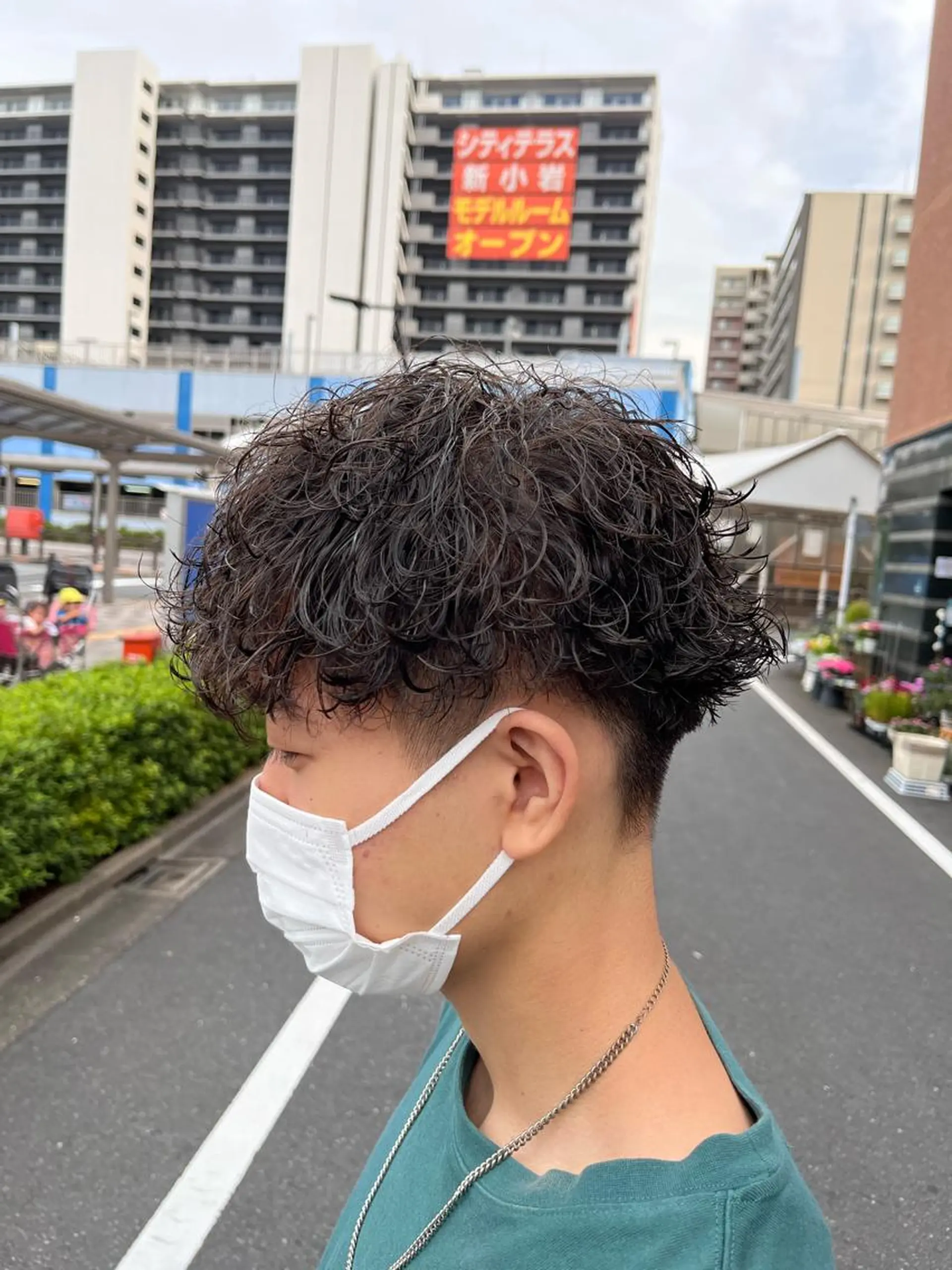 ショート ✨️極艶髪質改善✖️ クロスパーマ✨のヘアスタイル