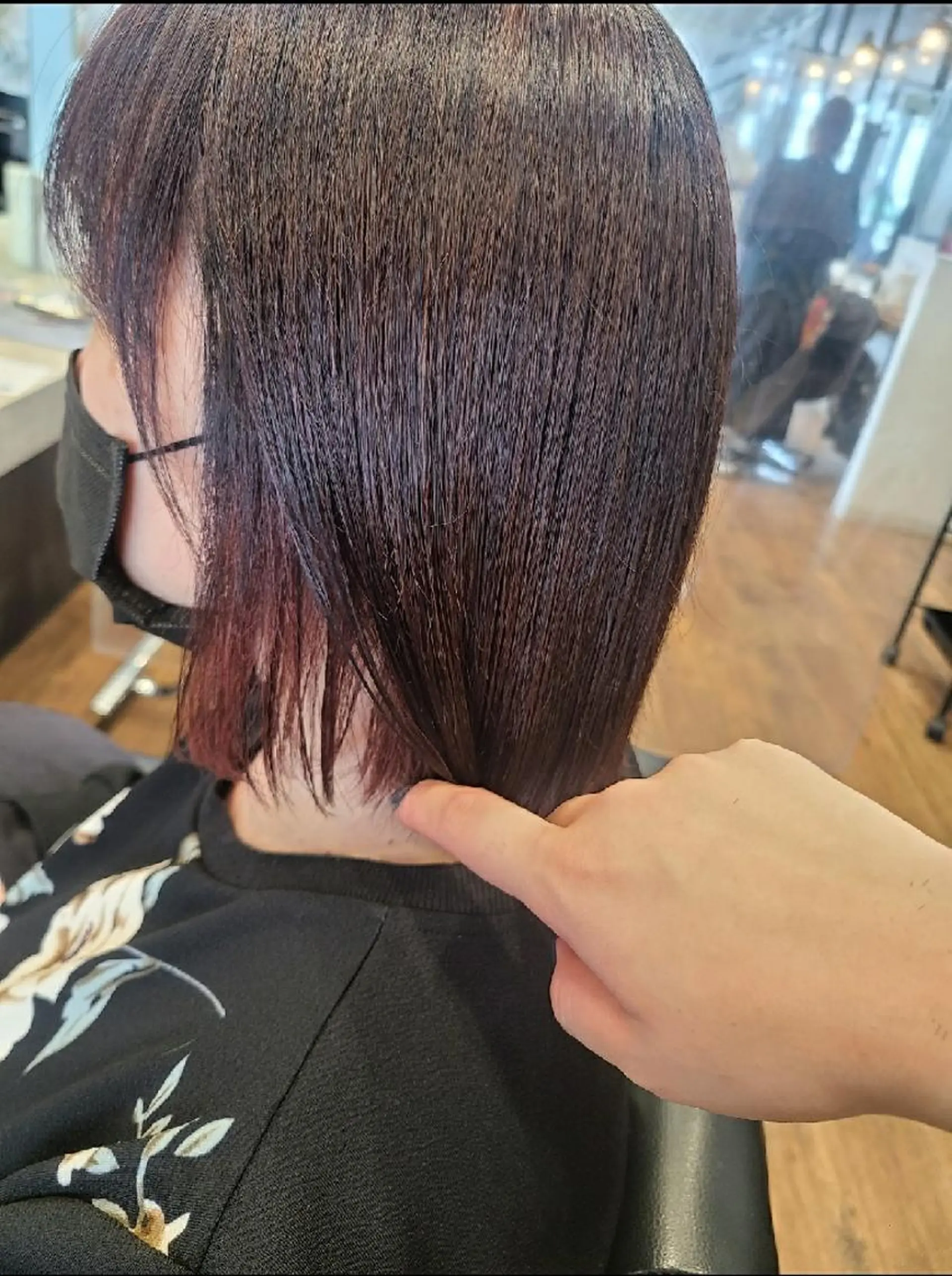 ミディアム カラー ミディアムパーマ インナーカラー ピンクカラー ヘアカラー 関口 友菜のヘアスタイル