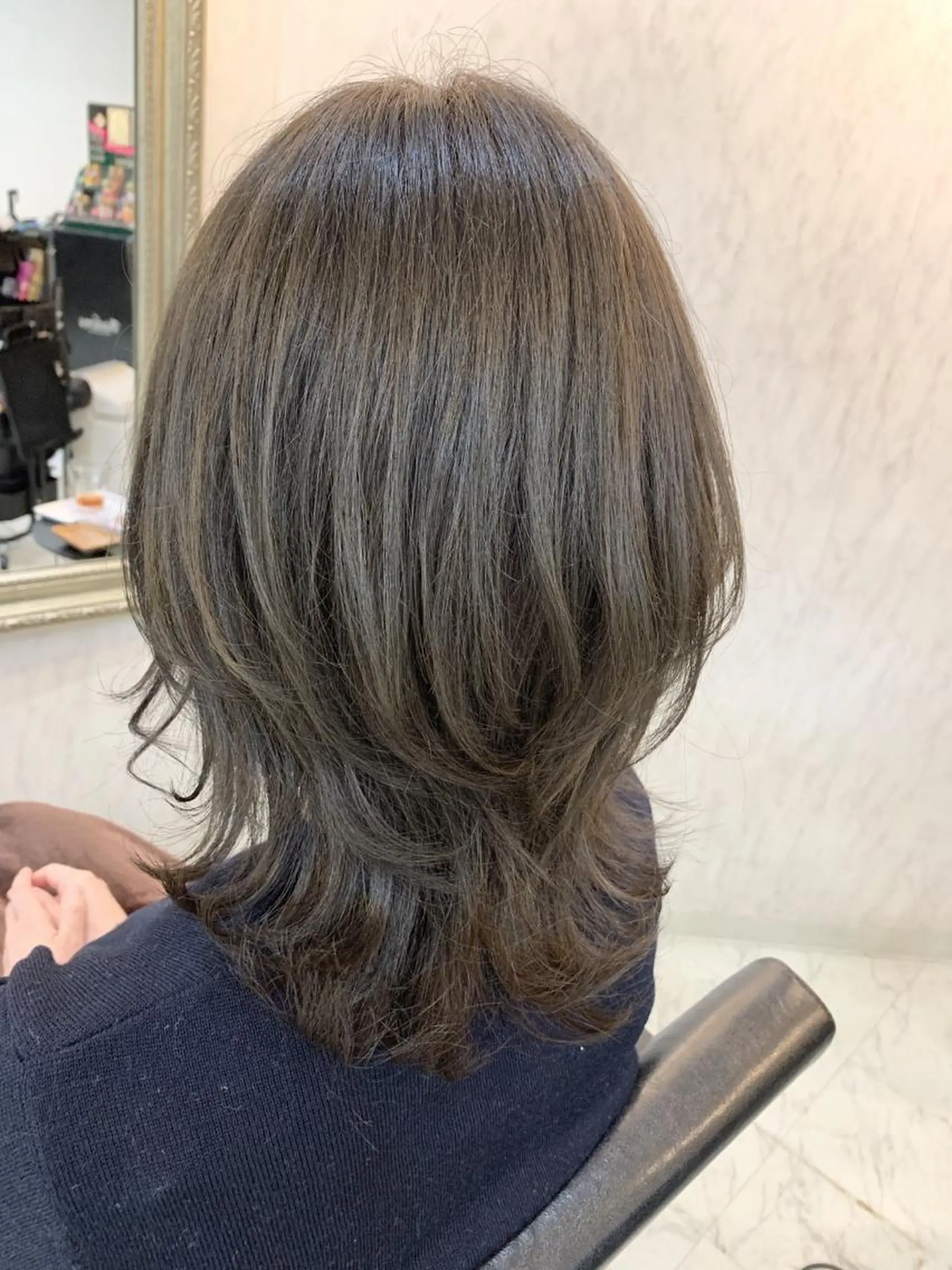 ミディアム カラー アッシュ レイヤーカット ウルフカット ウルフレイヤー カット ヘアカラー トリートメント Artir所属・☆毎月先着15名まで ☆シバタユートのヘアスタイル