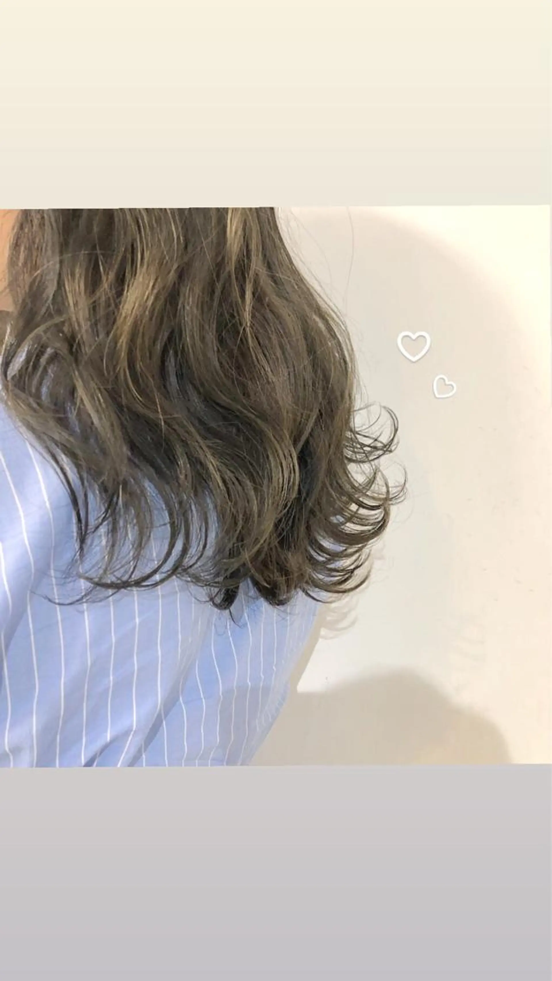 セミロング カラー ヘアアレンジ グレージュ カーキグレージュ 榎園 由美のヘアスタイル