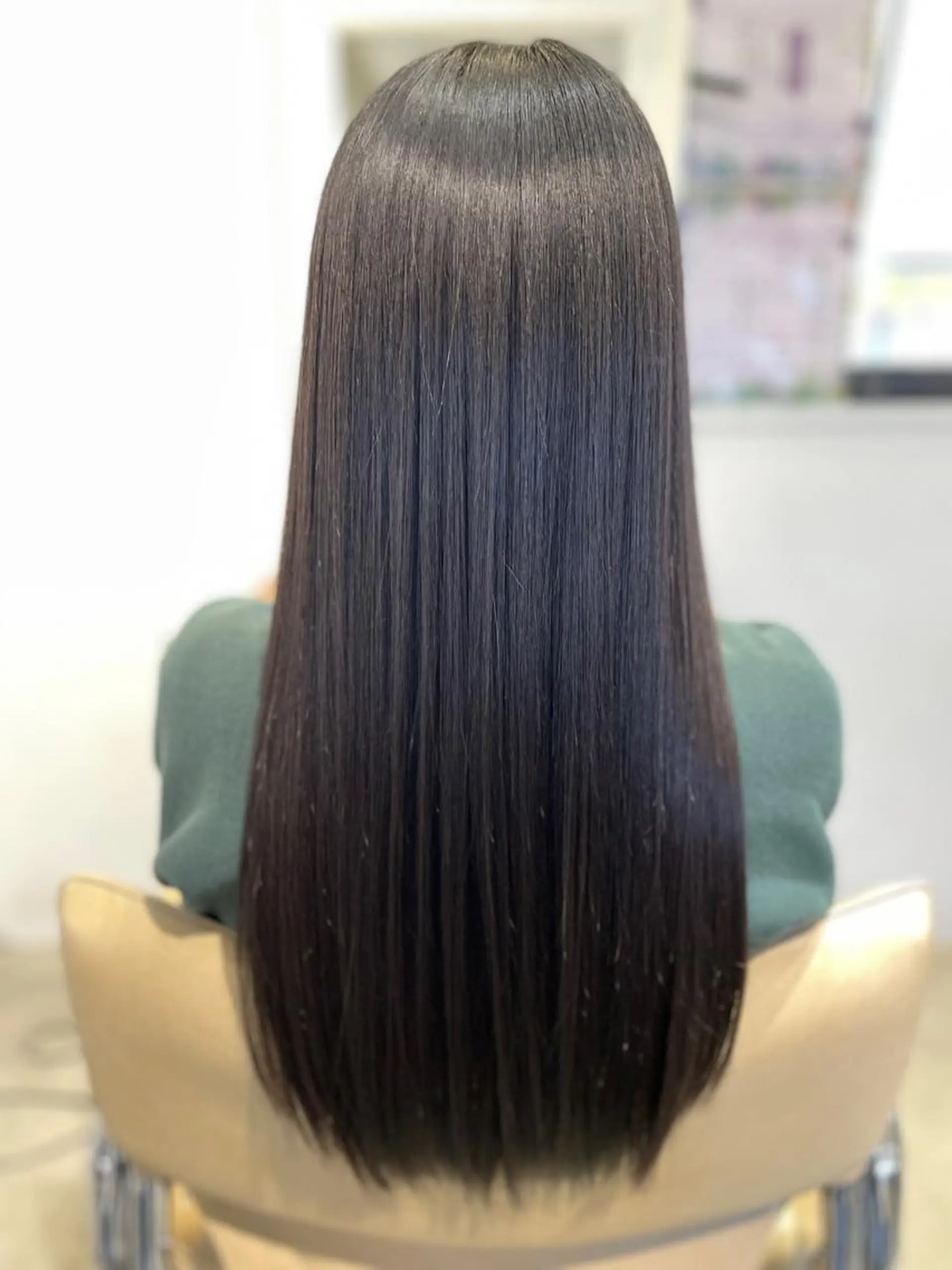 セミロング ショートボブ セミロングパーマ ボブ くせ毛 髪質改善 salowin suite 柏所属・髪質改善特化 専門美容師オクダ♂のヘアスタイル