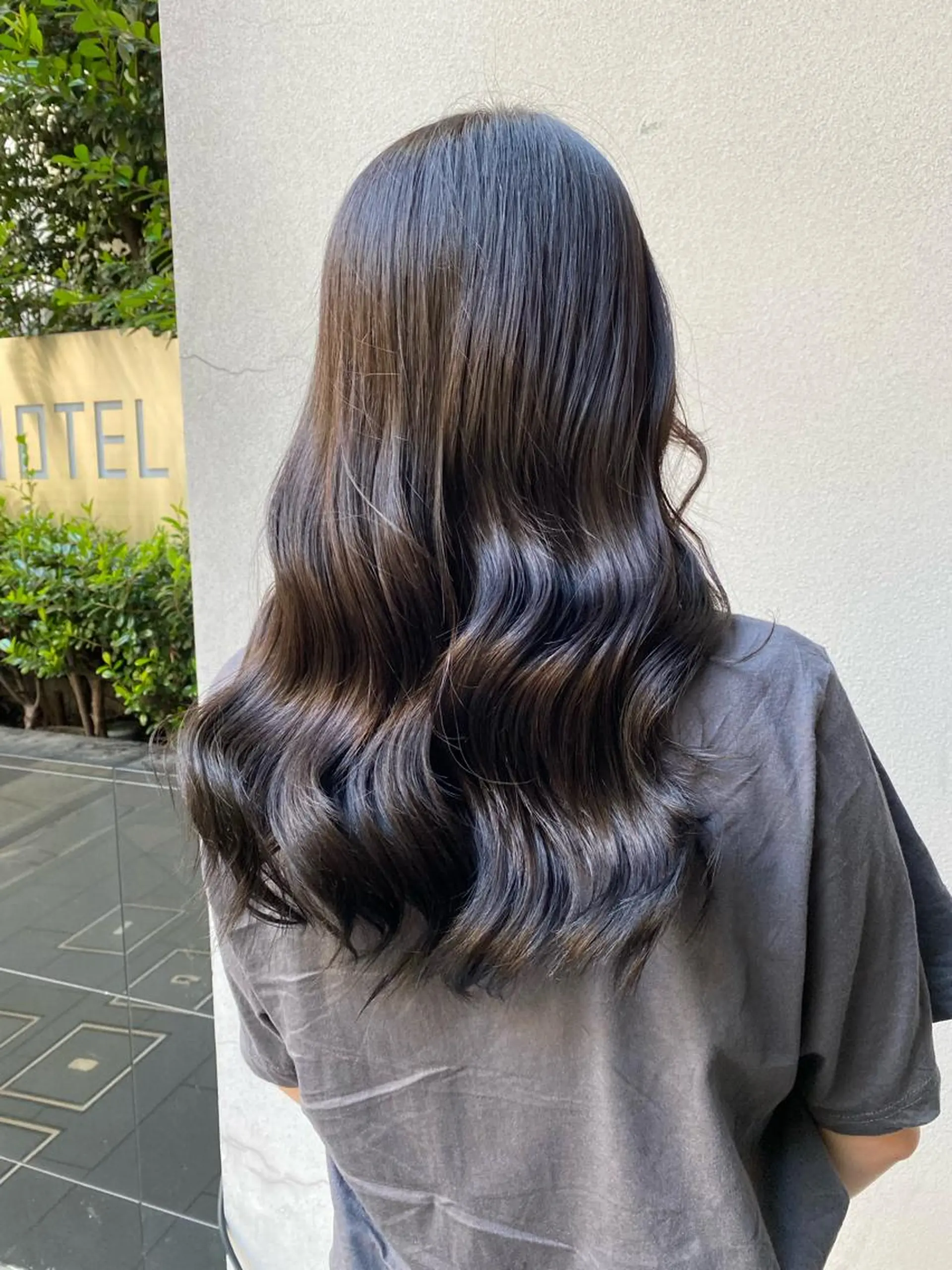 ロング カラー 透明感カラー グレージュ 韓国風ヘア カット ヘアカラー トリートメント ボブ/縮毛矯正/ レイヤー/塚田のヘアスタイル