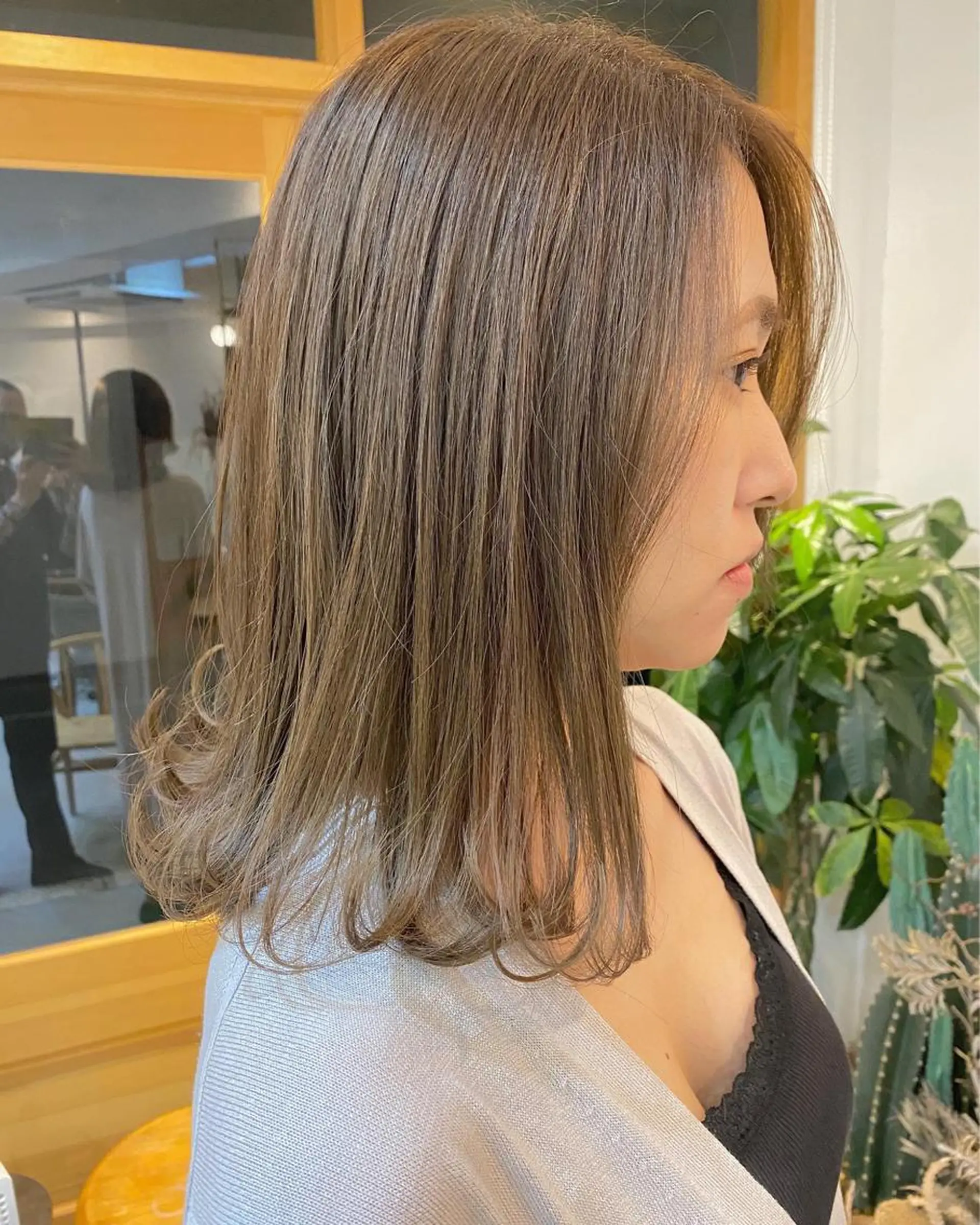 ミディアム カラー パーマ 髪質改善 縮毛矯正 トリートメント OVER→三軒茶屋 /縮毛矯正・髪質改善のヘアスタイル