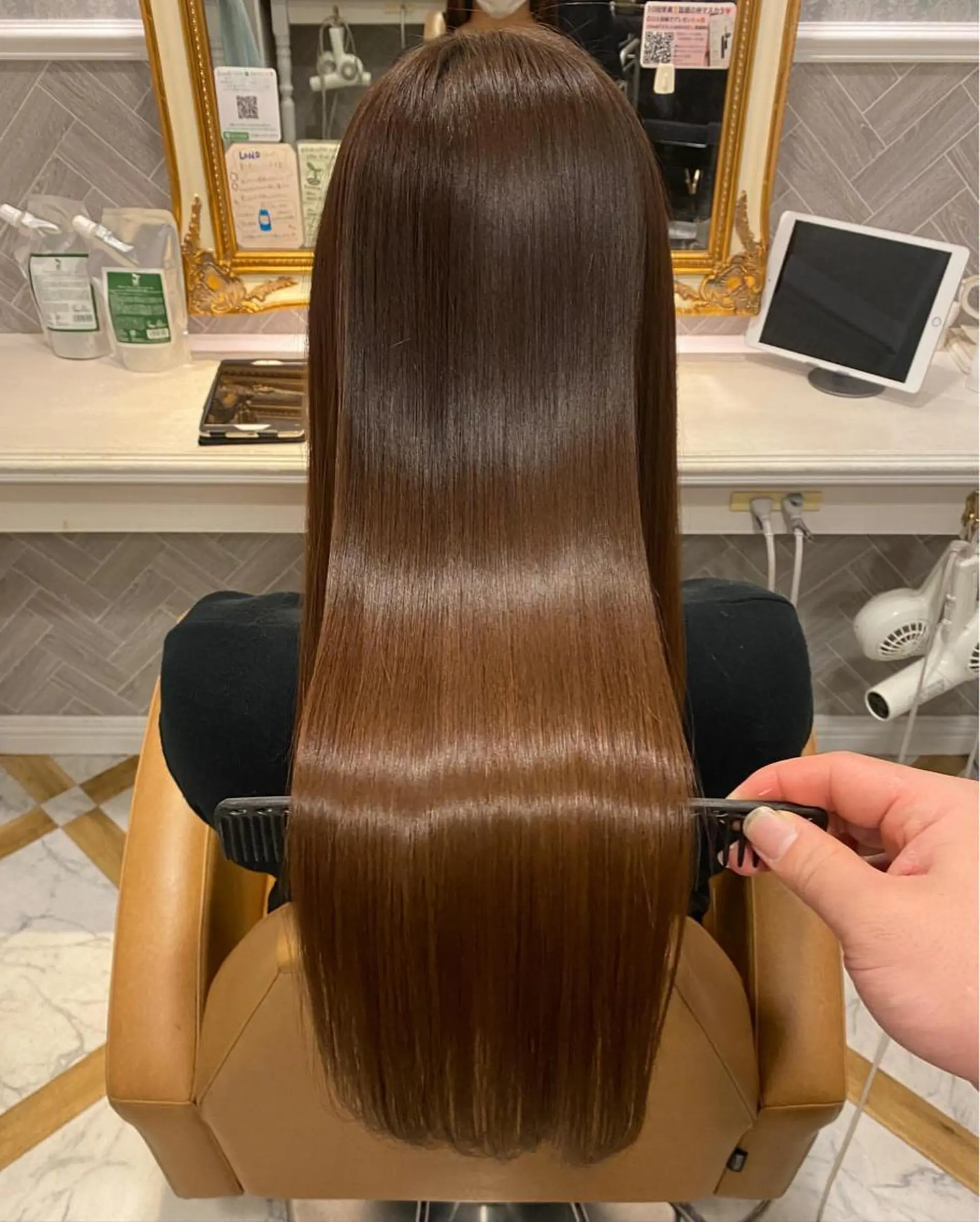 ミディアム カット 縮毛矯正 トリートメント ヘアセット 艶透明感カラー/ 髪質改善/三ツ木一生のヘアスタイル