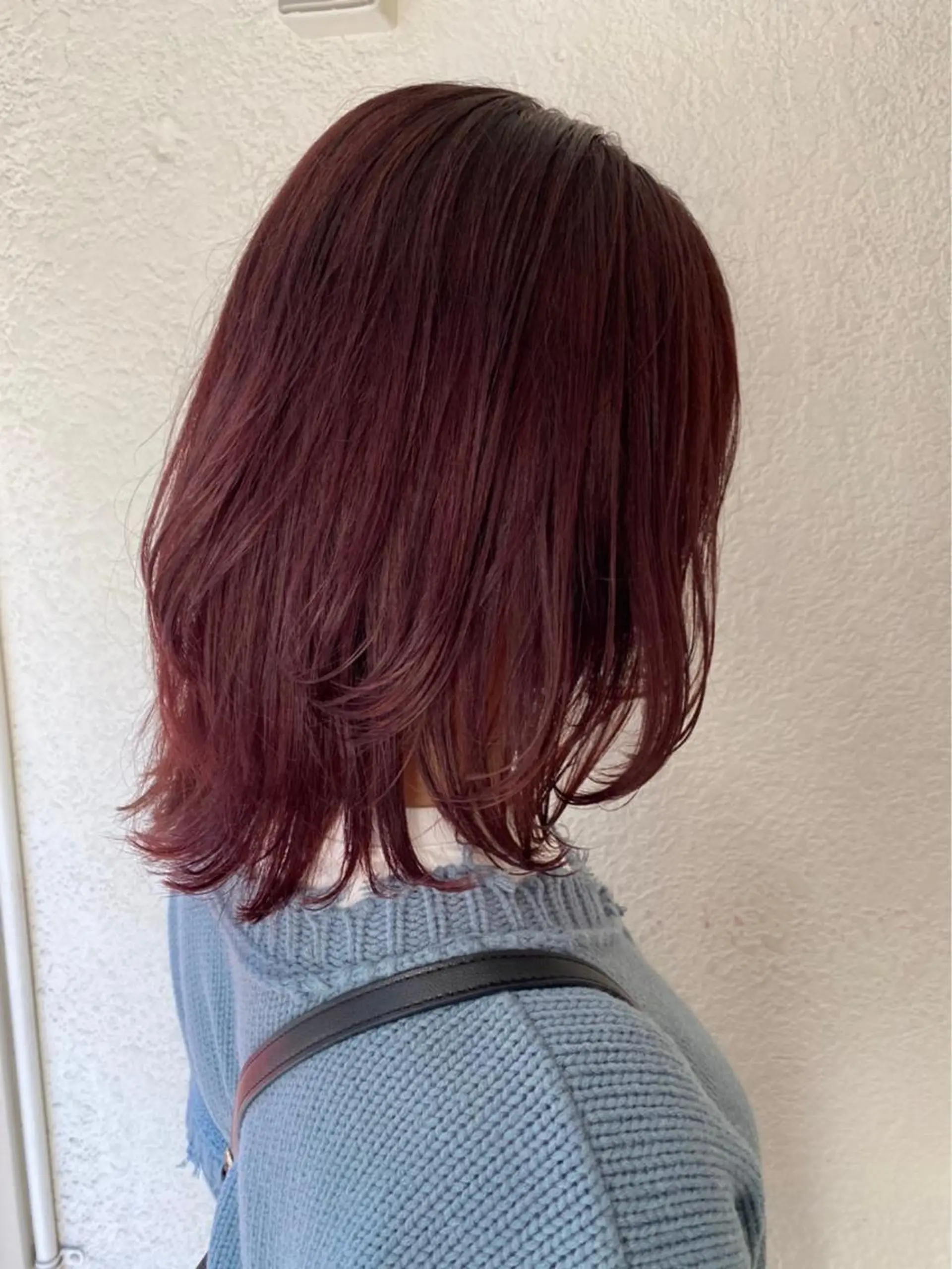 ミディアム カラー ピンクカラー ピンクパープル パープルカラー 小川 美奈のヘアスタイル