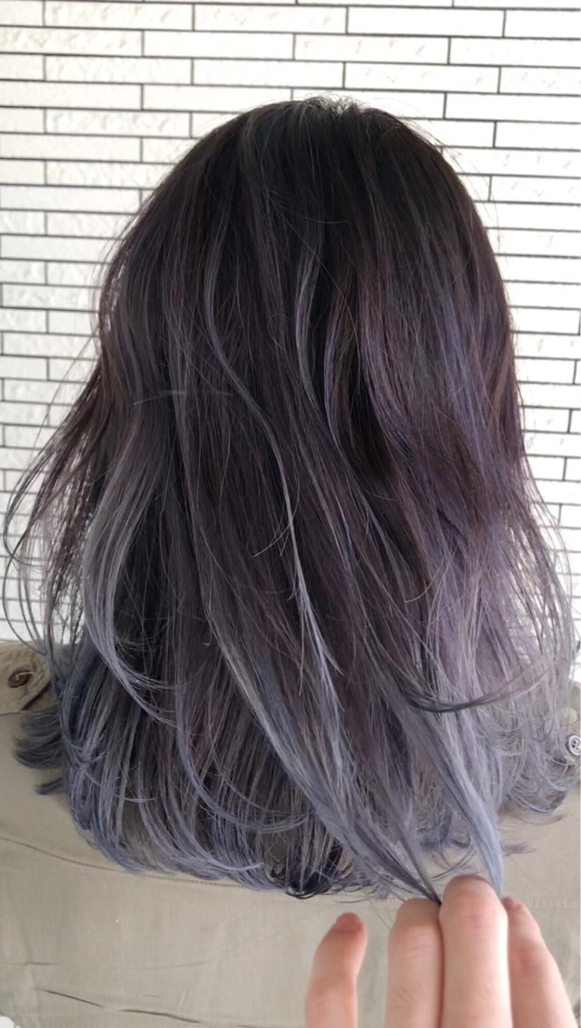 ミディアム カラー マエダ リョウのヘアスタイル