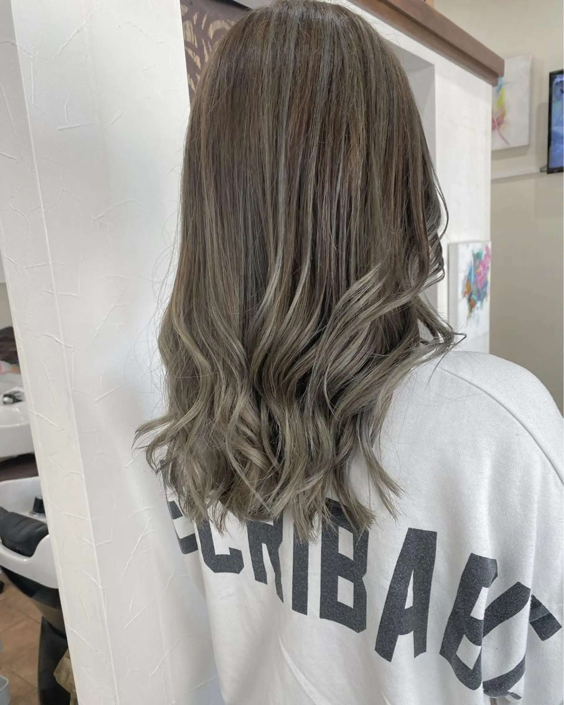 ミディアム カラー カット ヘアカラー grand juteのヘアスタイル