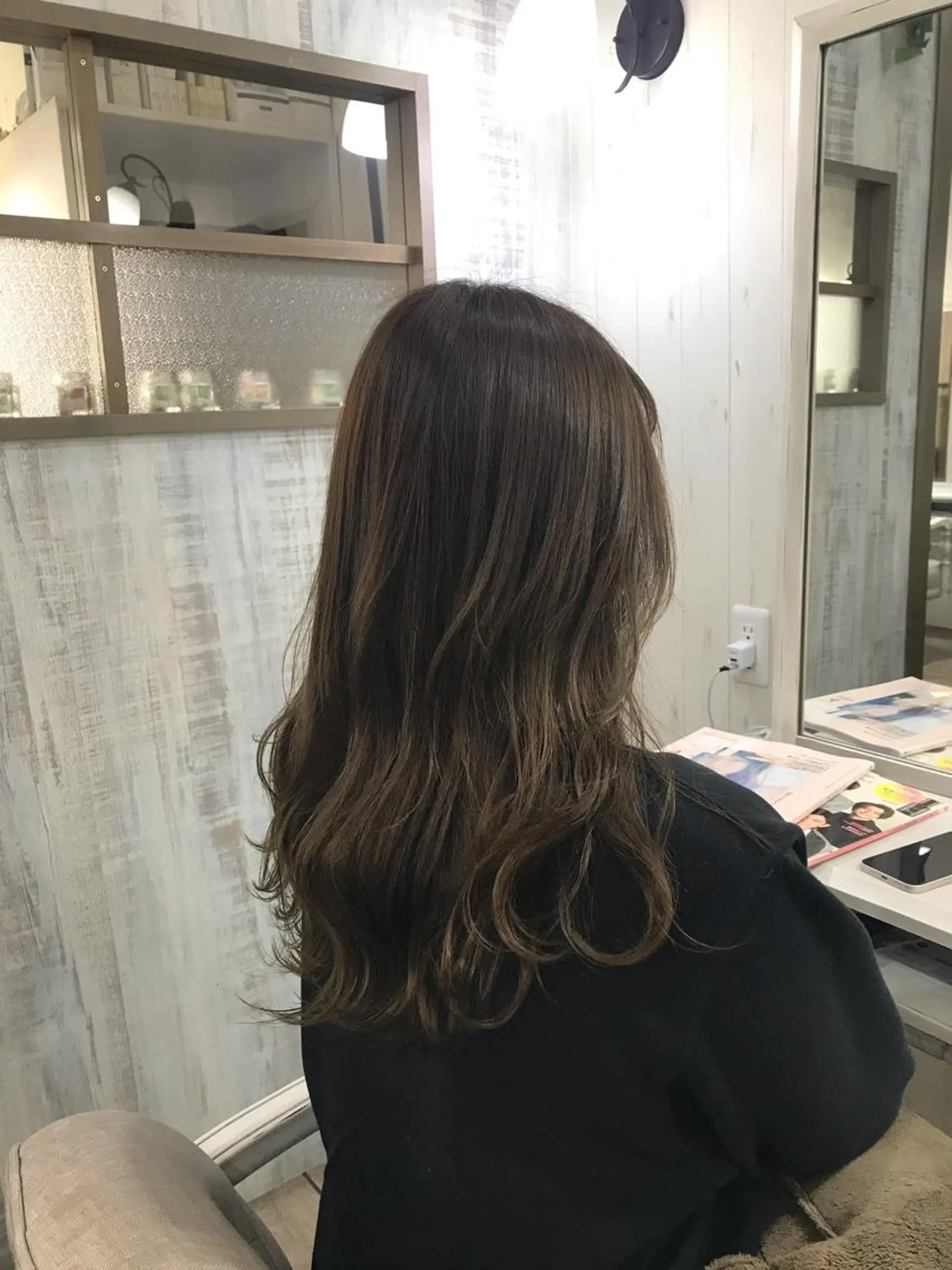 セミロング ネモトメイナ🌿‬ 今月末で退職しますのヘアスタイル