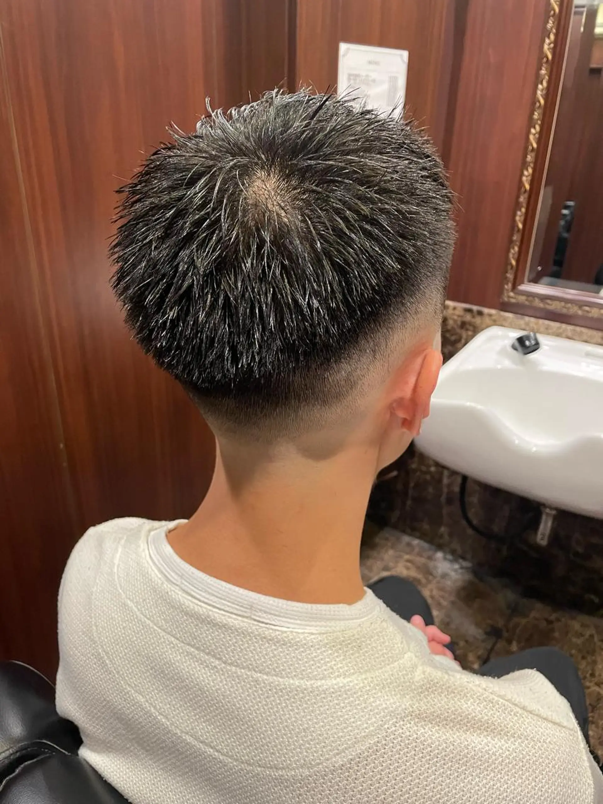 ショート メンズ ショートヘア 海老原 コウのヘアスタイル