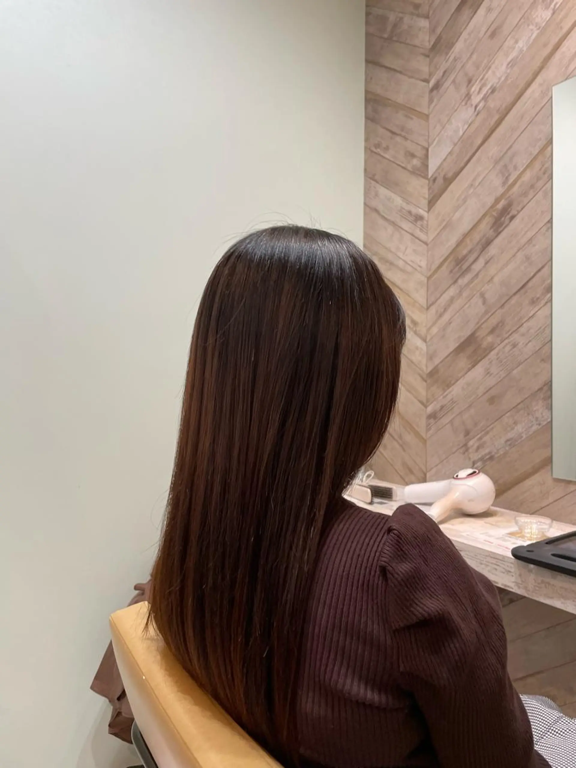 ロング 縮毛矯正 トリートメント ❄️薄 仁❄️のヘアスタイル