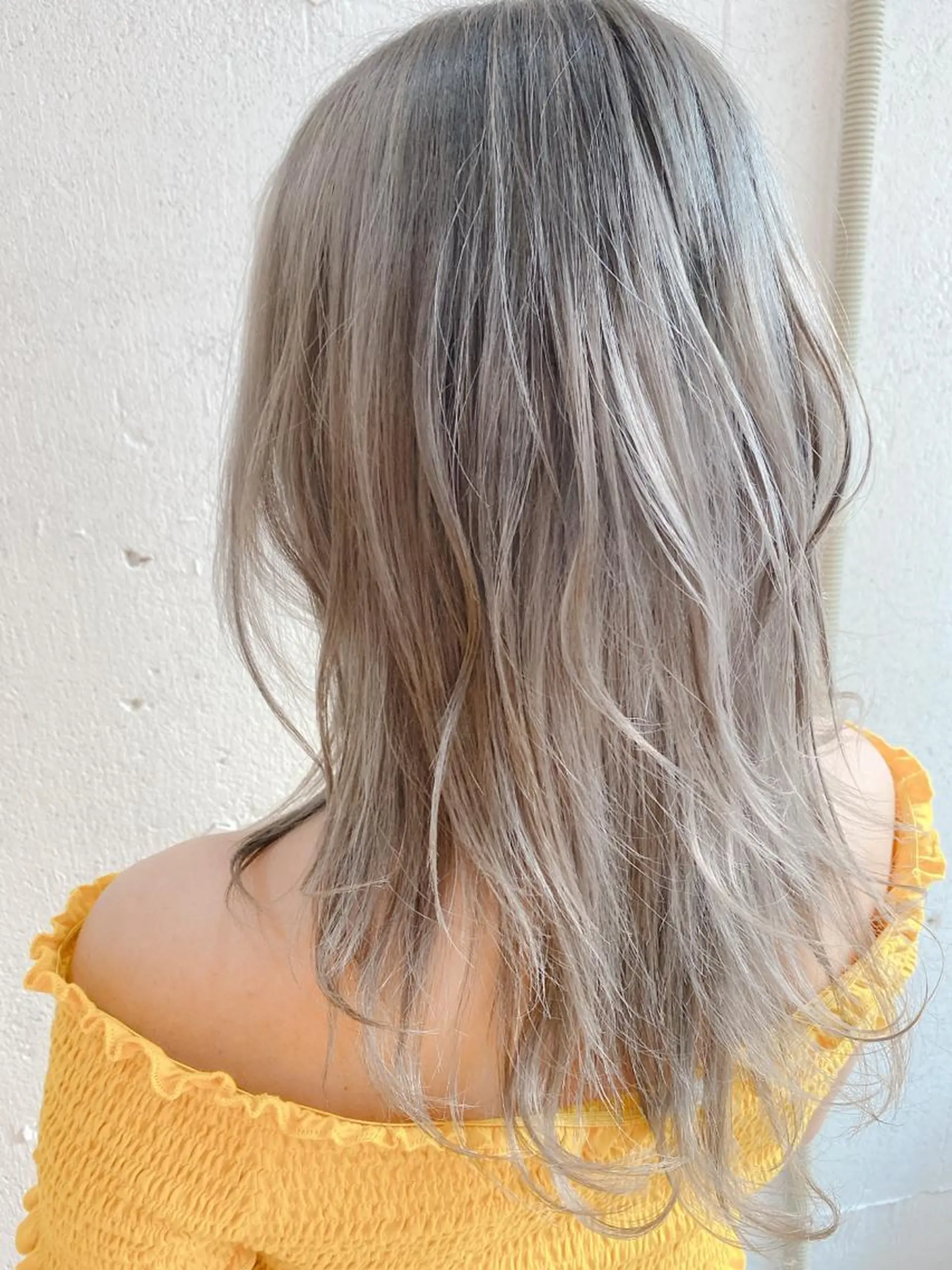 ミディアム カラー パーマ ヘアアレンジ メンズ キッズ シルバー ChuDuck所属・🐮ChuDuck 代表　SHOTA🐮のヘアスタイル