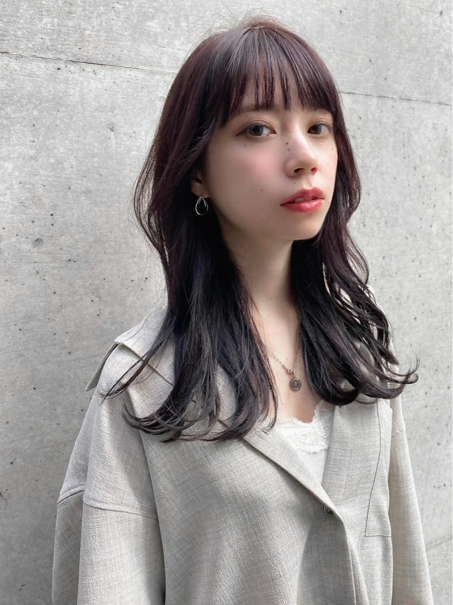 セミロング カラー レイヤー/顔周り /透明感🩶高橋大のヘアスタイル