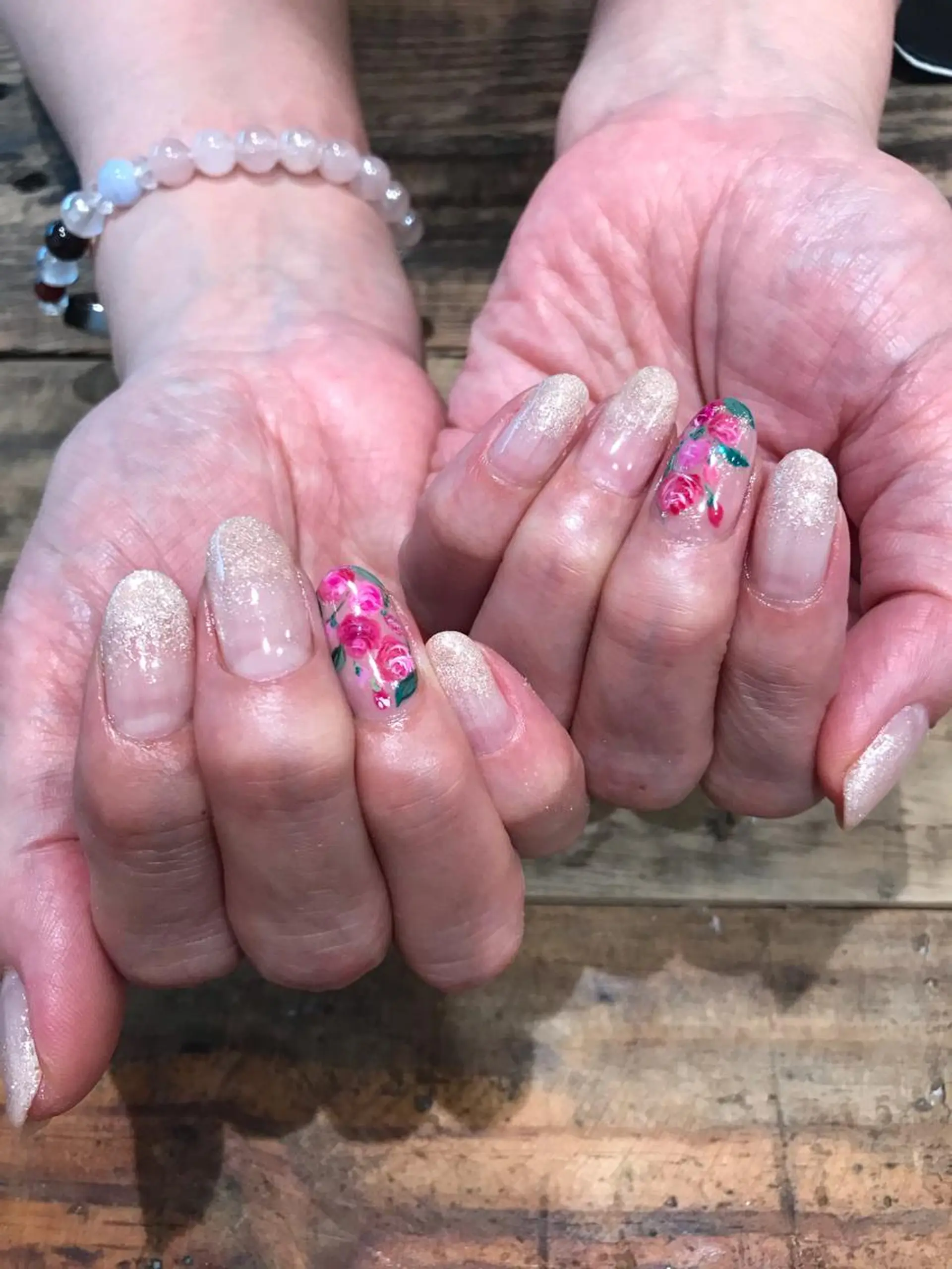 ネイル 佐藤  悠子のネイルデザイン