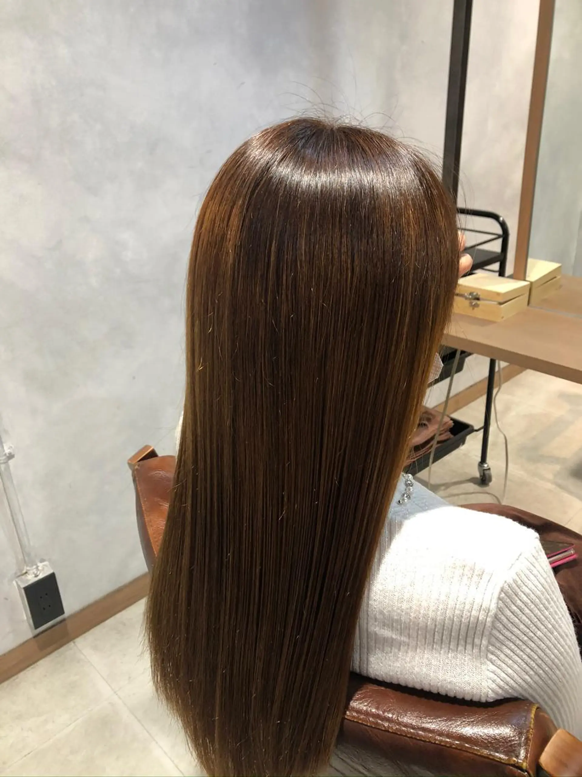 ロング カット ヘアカラー トリートメント よしはら かずきのヘアスタイル