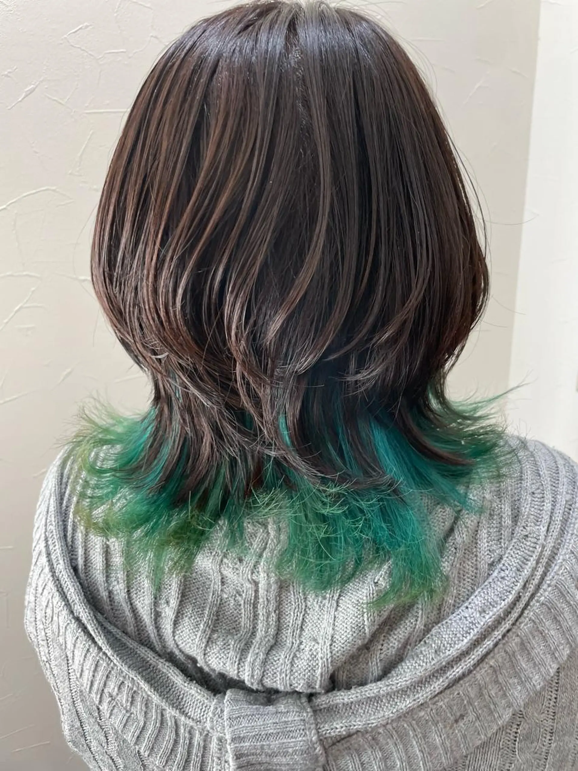 ミディアム カラー カット ヘアカラー トリートメント ARISA🦋推し・ アニメカラー/派手髪のヘアスタイル