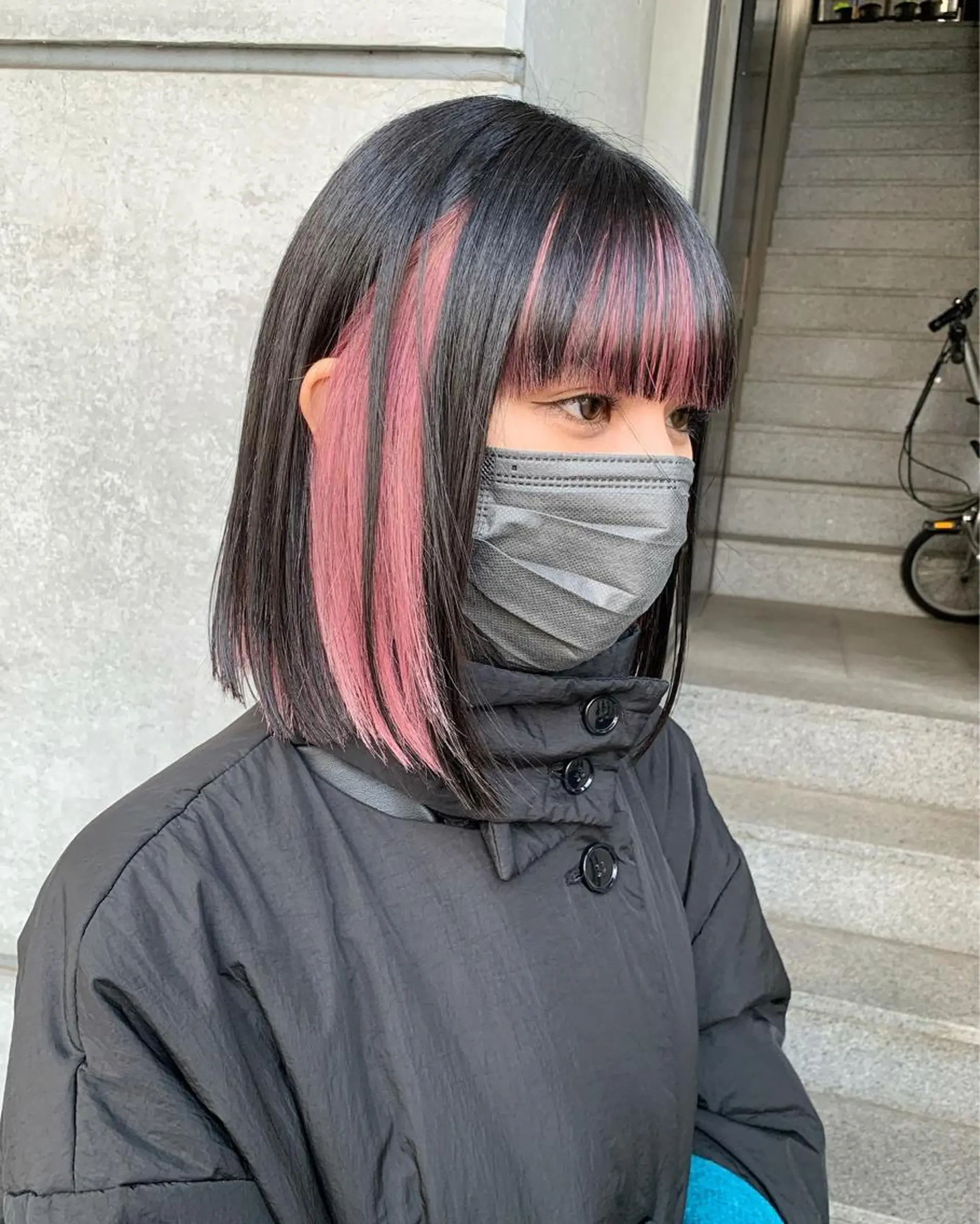 ミディアム カラー ピンクカラー 中性ウルフカット ケアブリーチ/ケイトのヘアスタイル