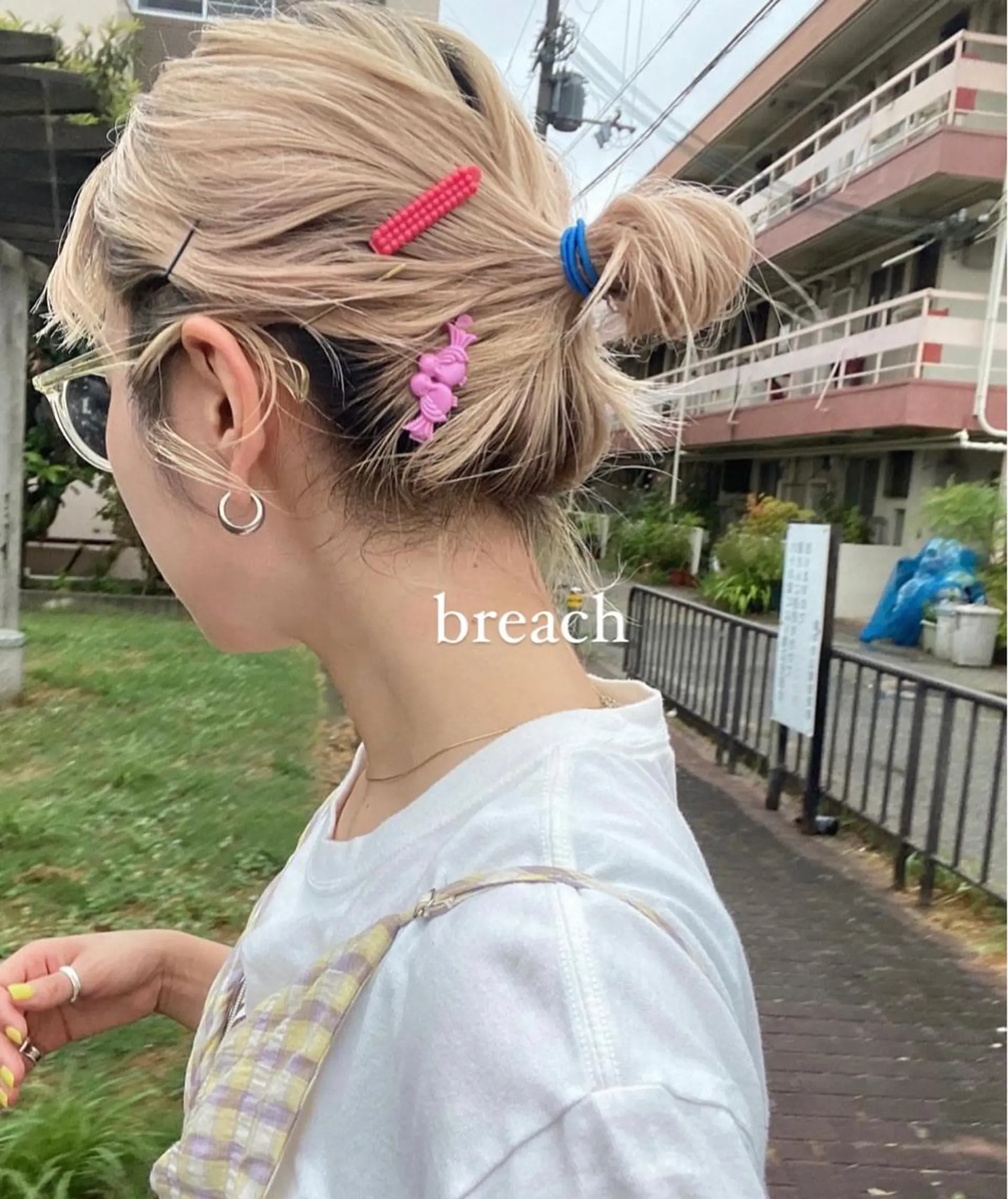 カラー 藤井 美歩/赤髪のヘアスタイル