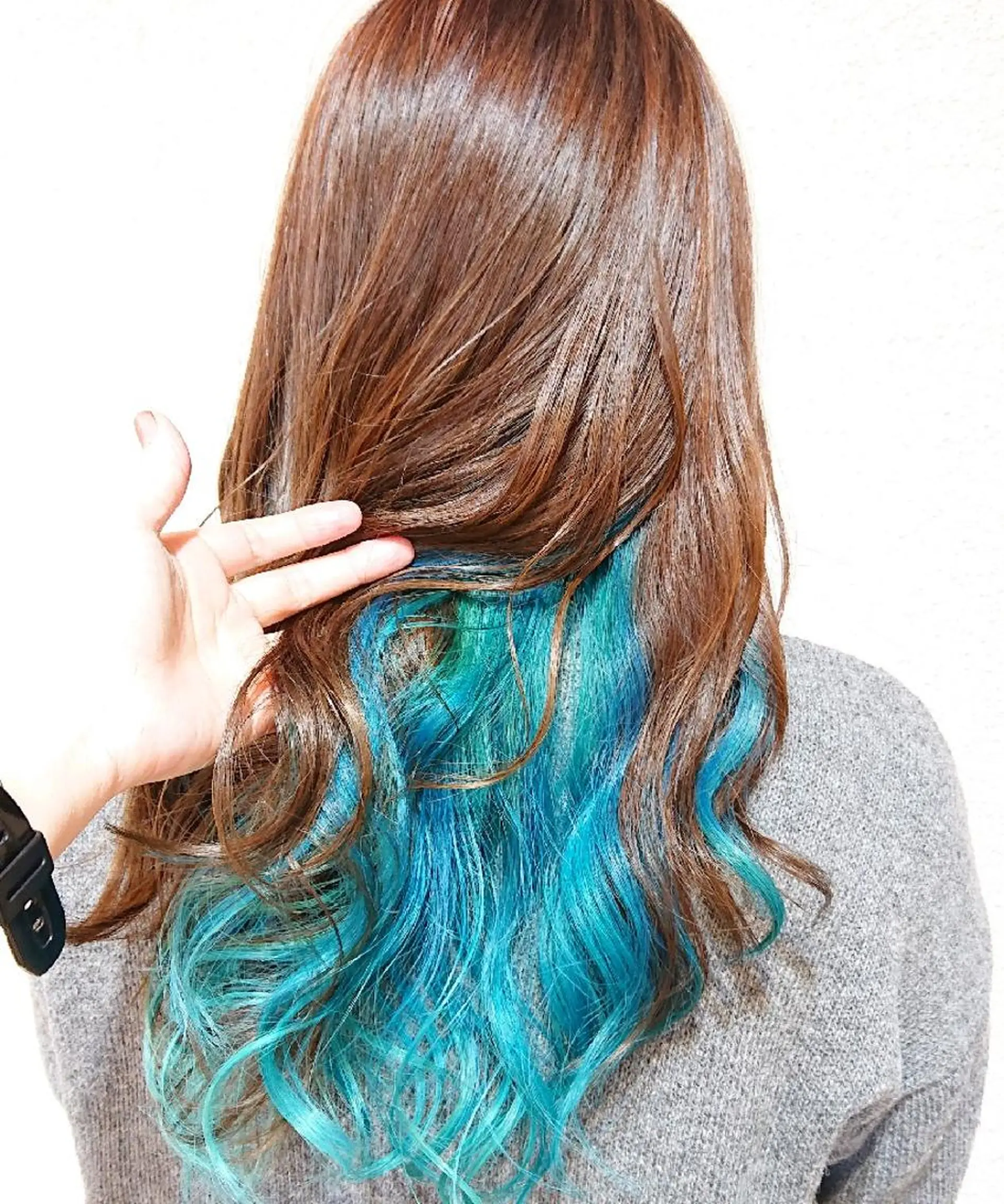 ロング カラー ブルーカラー インナーカラー ACROあべの店所属・艶カラー/インナー /グラデ/大西小百合のヘアスタイル