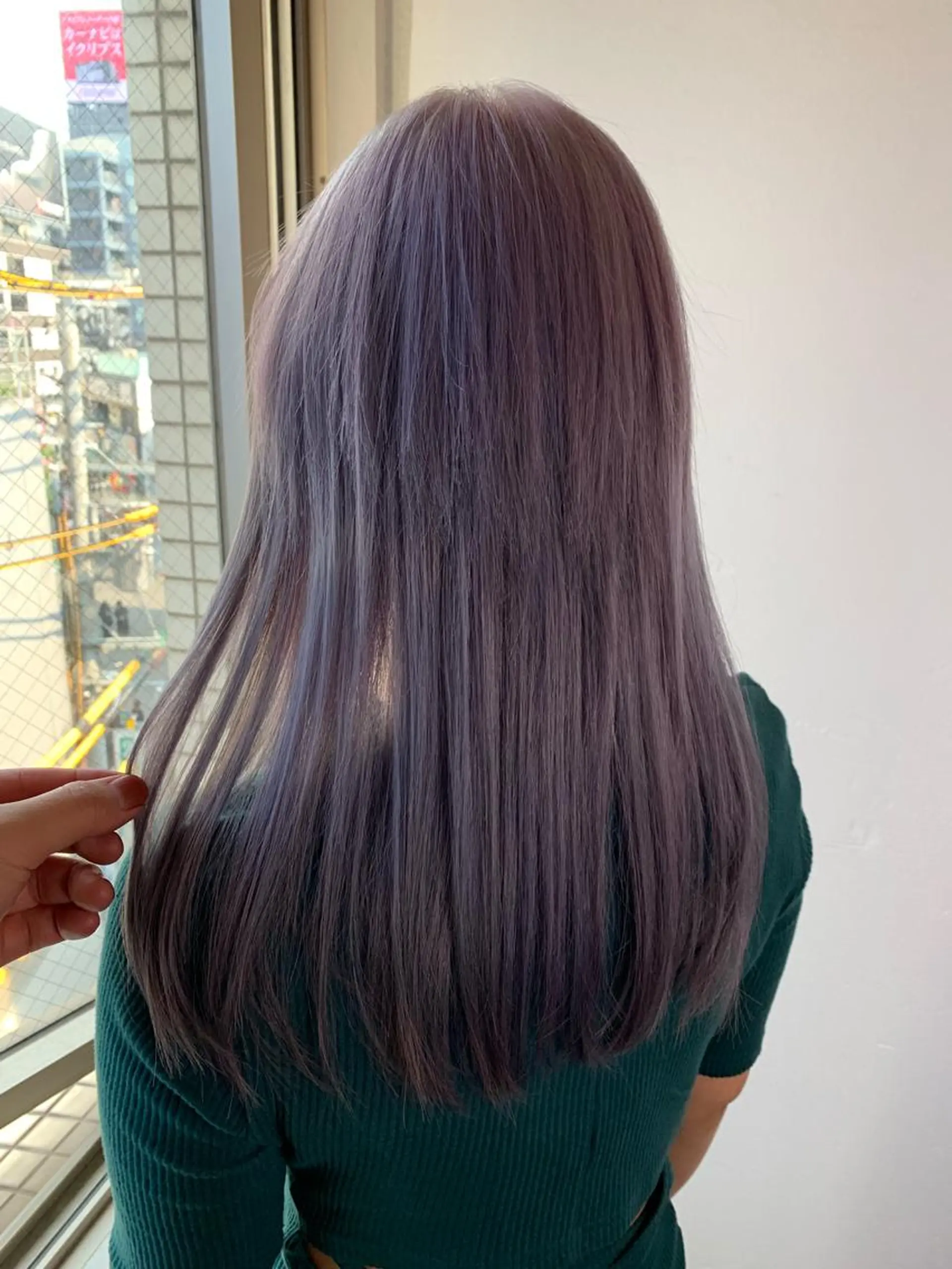 セミロング カラー ブリーチ ケアブリーチ ハイトーンカラー バイオレットカラー ヘアカラー 似合わせ/ブリーチ カラー.岡田友仁のヘアスタイル